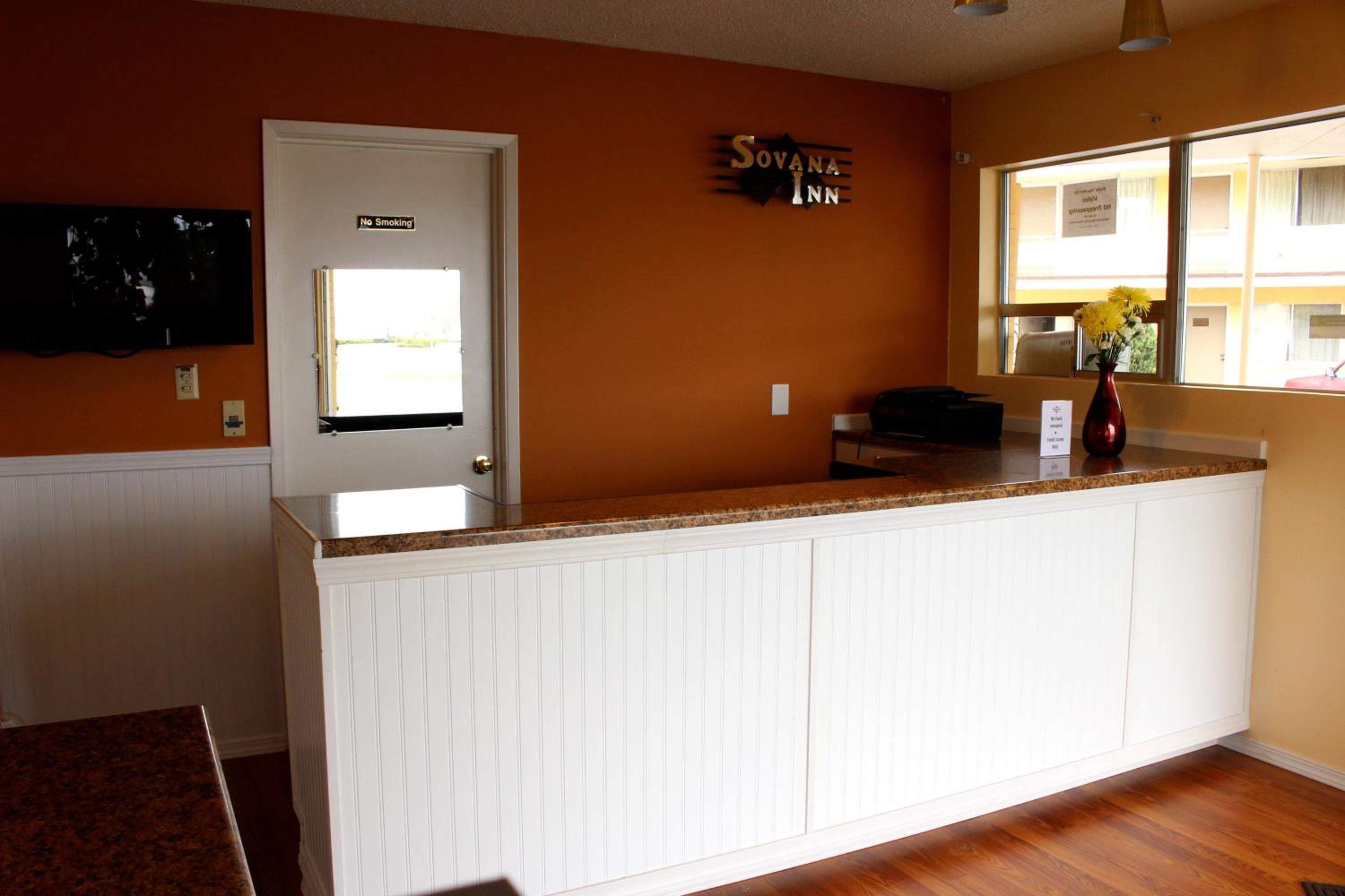 Medford Vacations - Sovana Inn - Property Image 15