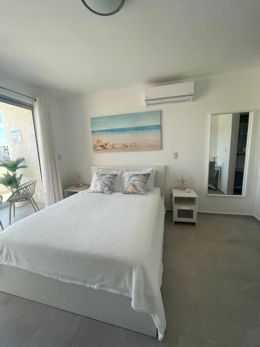 Luxury Romana South Beach