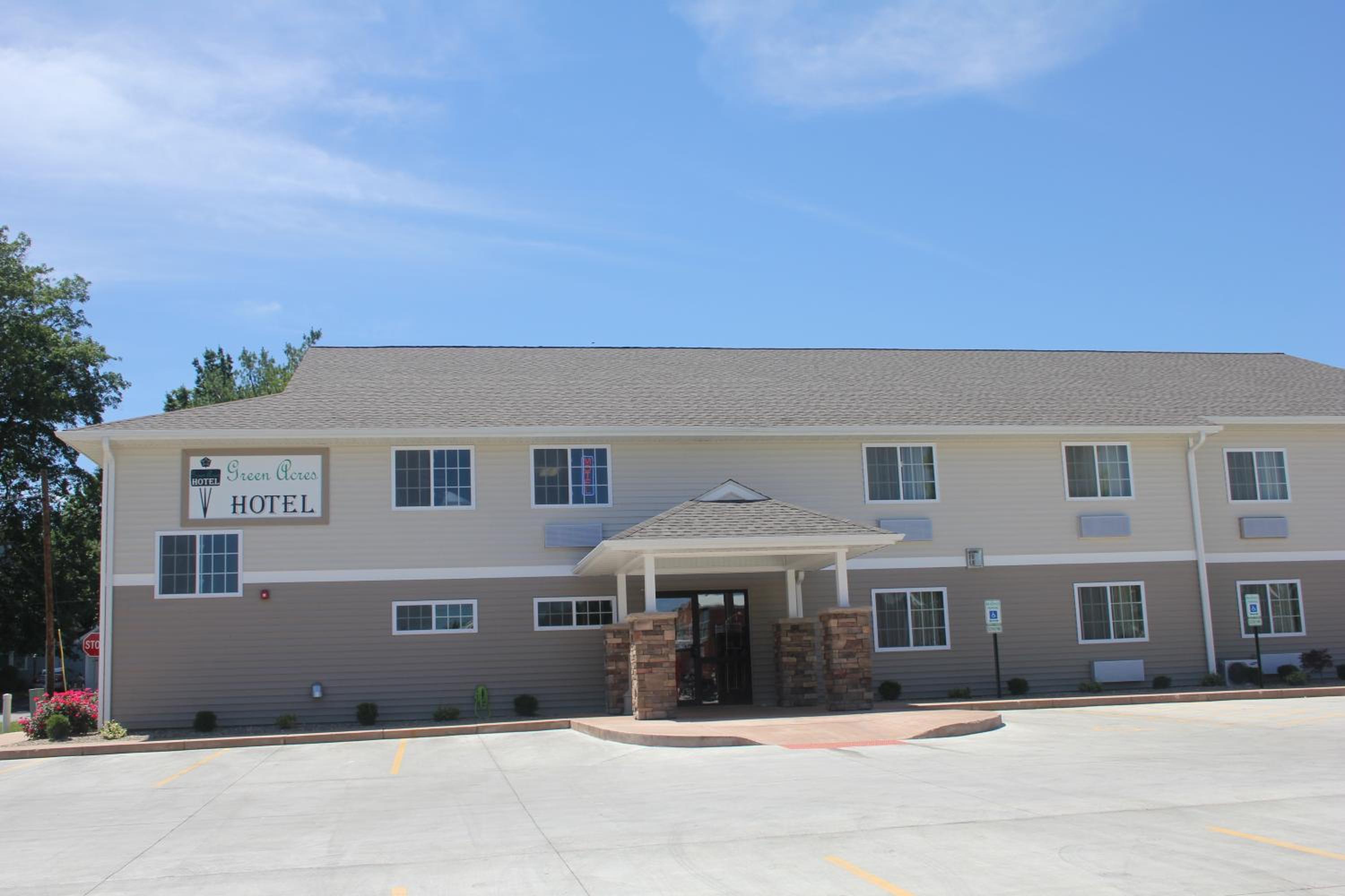 Green Acres Hotel