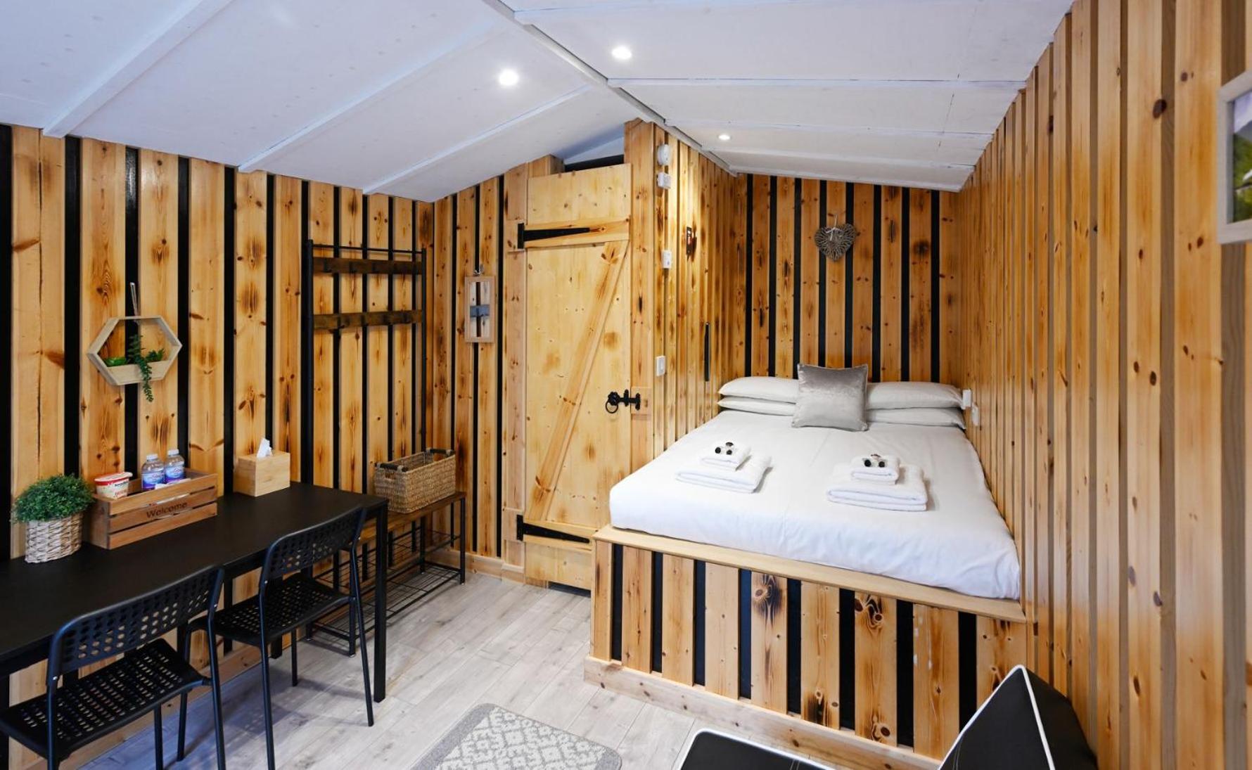 Woodshed Pod