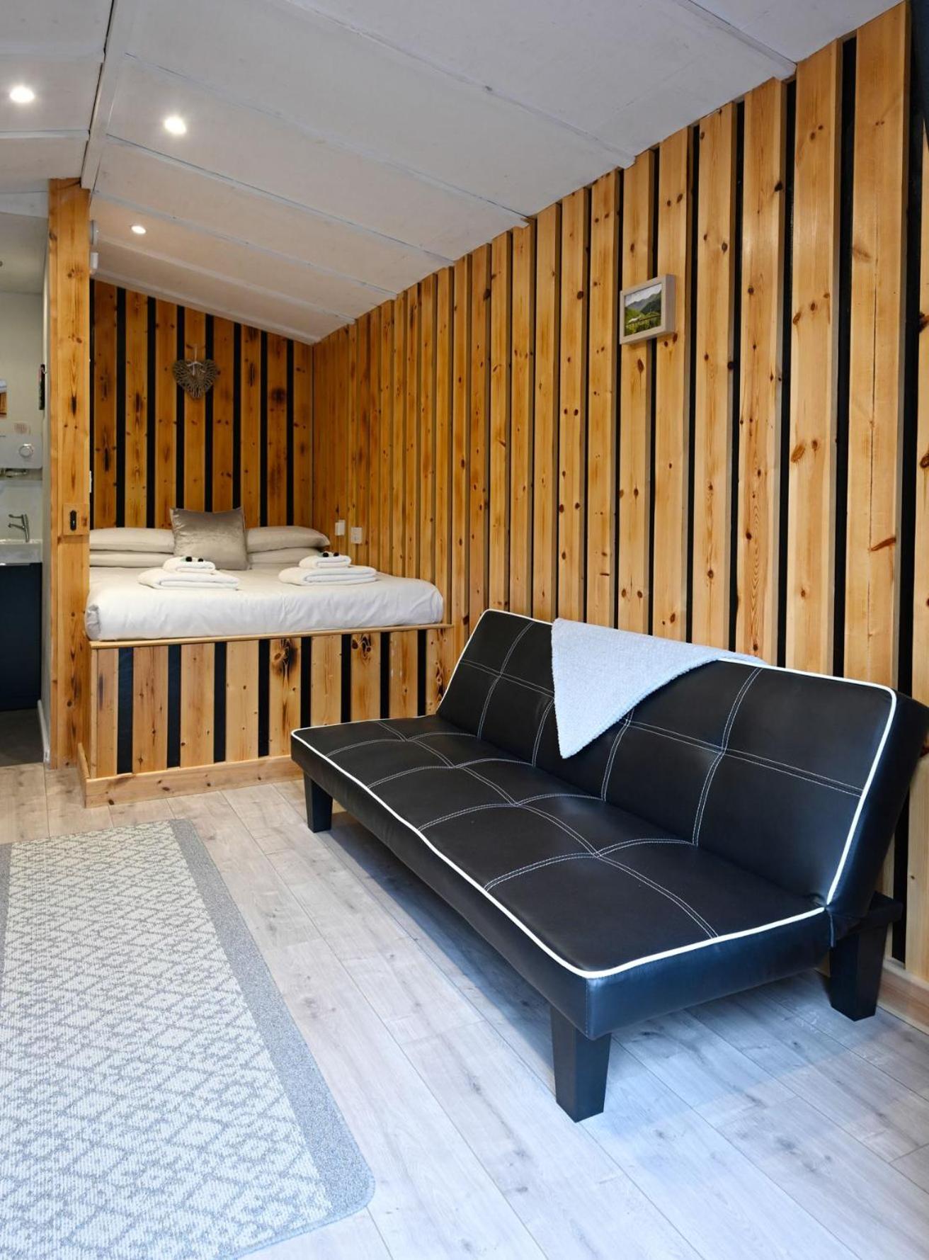 Woodshed Pod