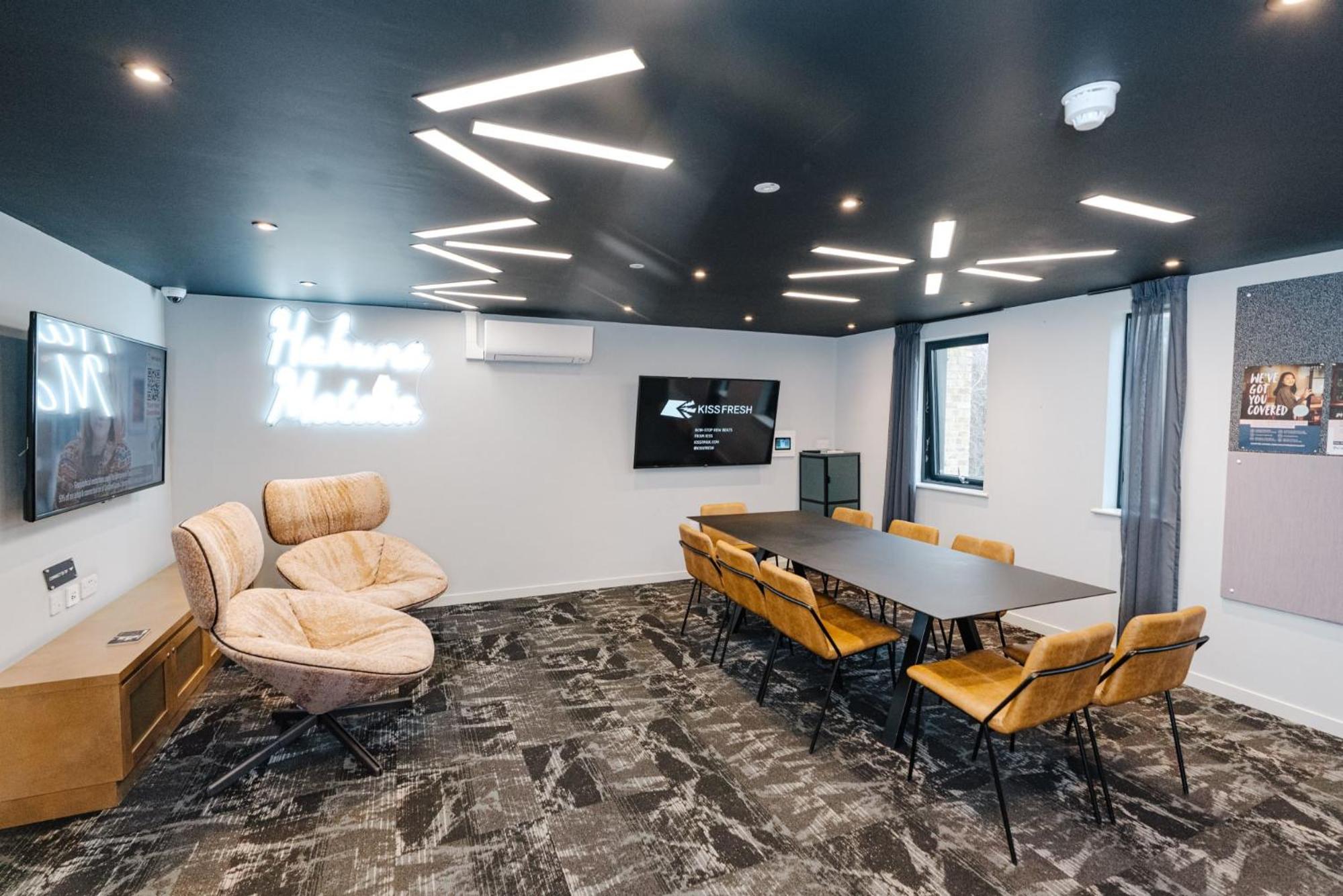 meeting & event spaces