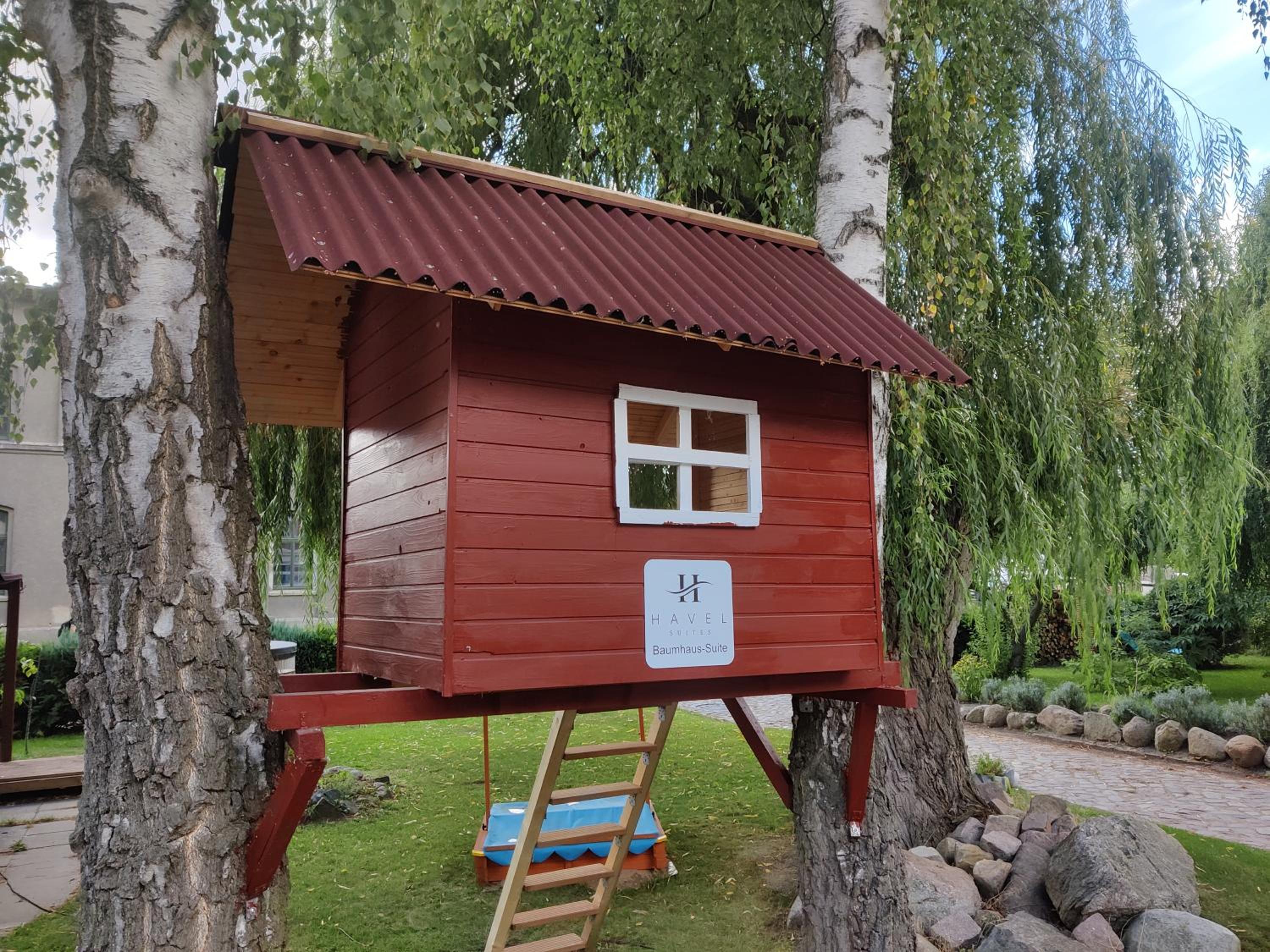 Havel Suites
