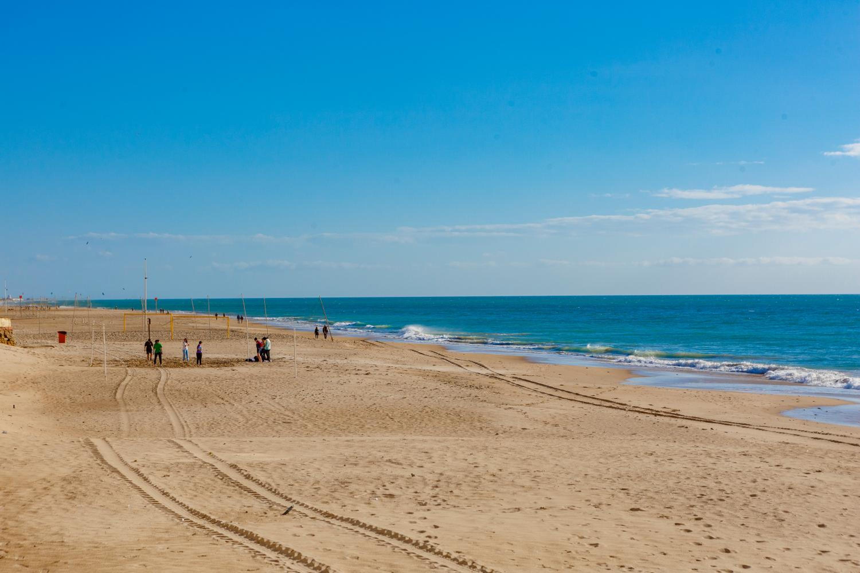 POSEIDON Beach Apartment & parking by Cadiz4Rentals