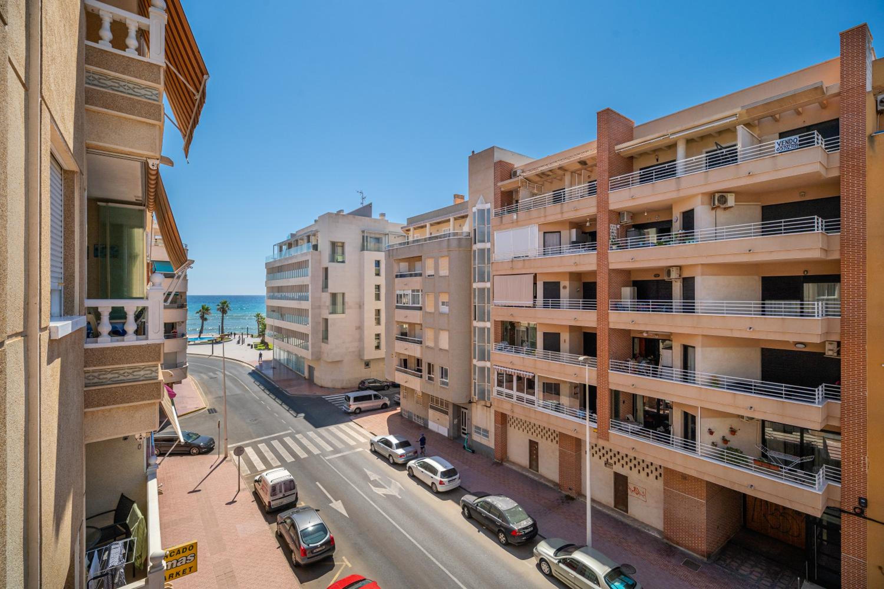 Torrevieja playa del Cura con vista al mar view 3