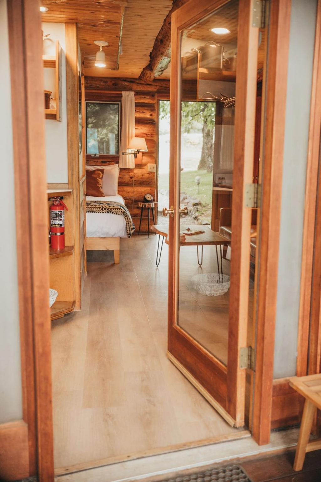Wilder and Pine Riverside Cabins view 5