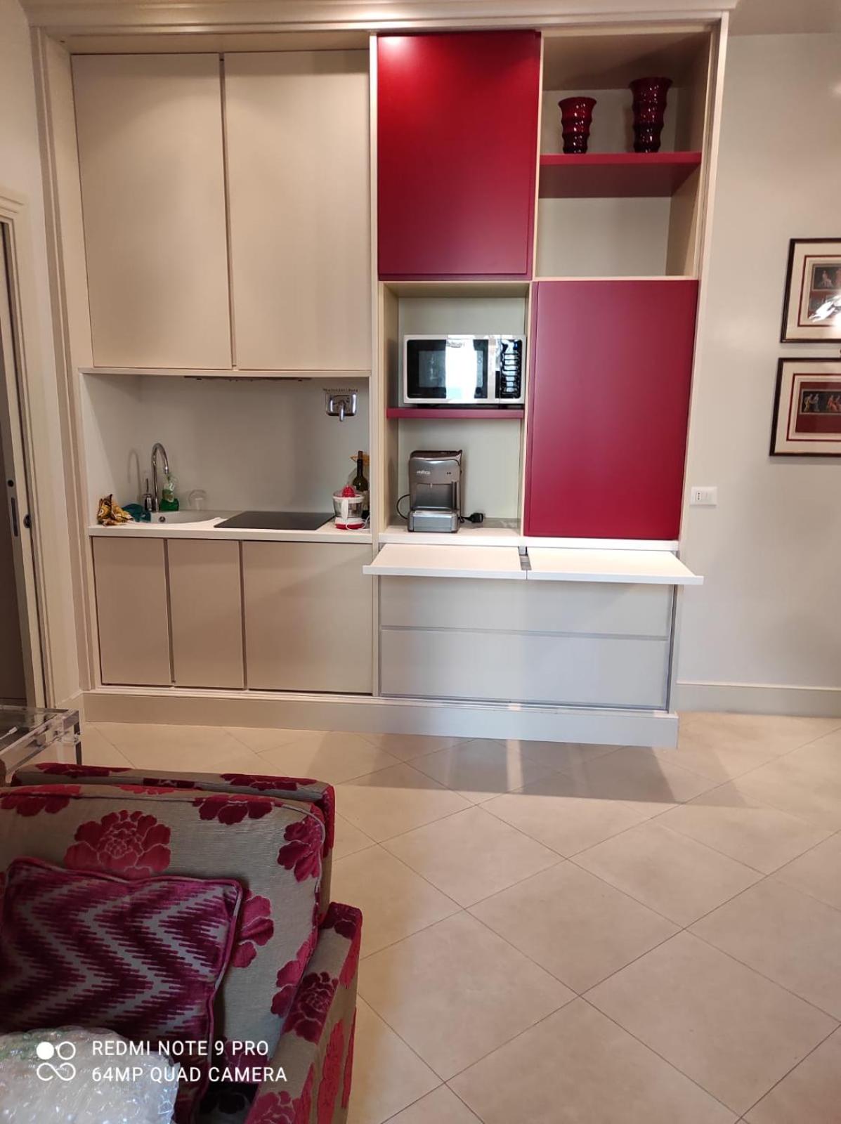 Popolo square deluxe flat