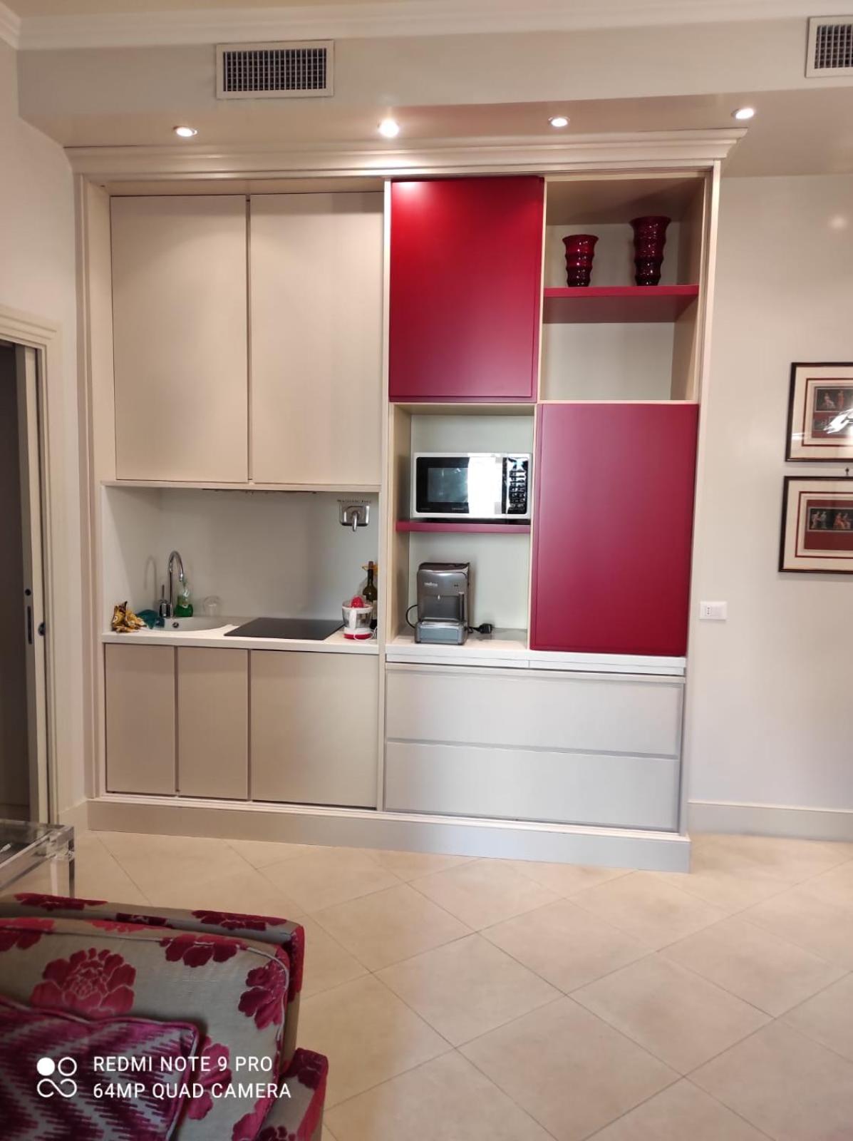 Popolo square deluxe flat