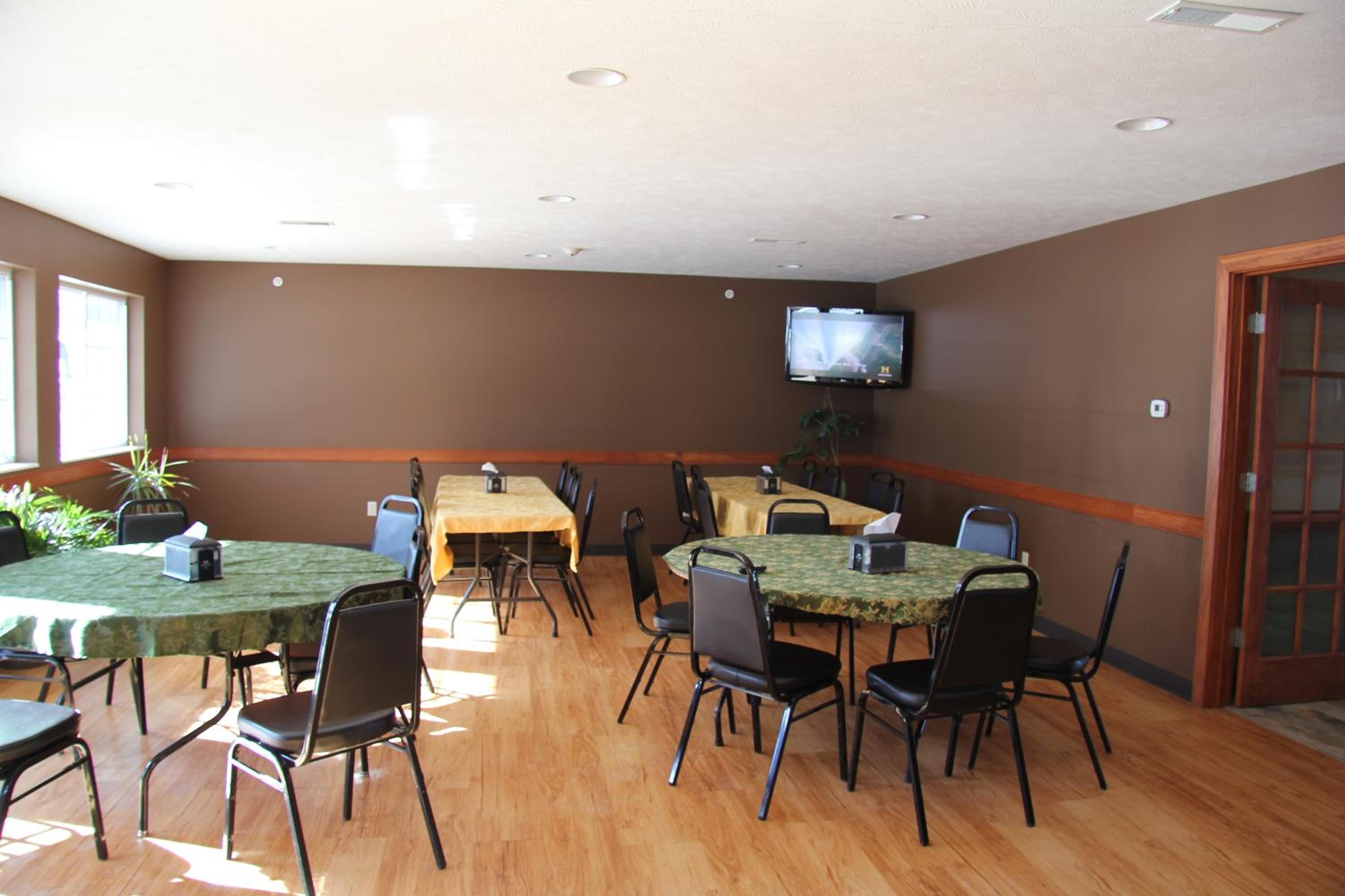 Green Acres Hotel