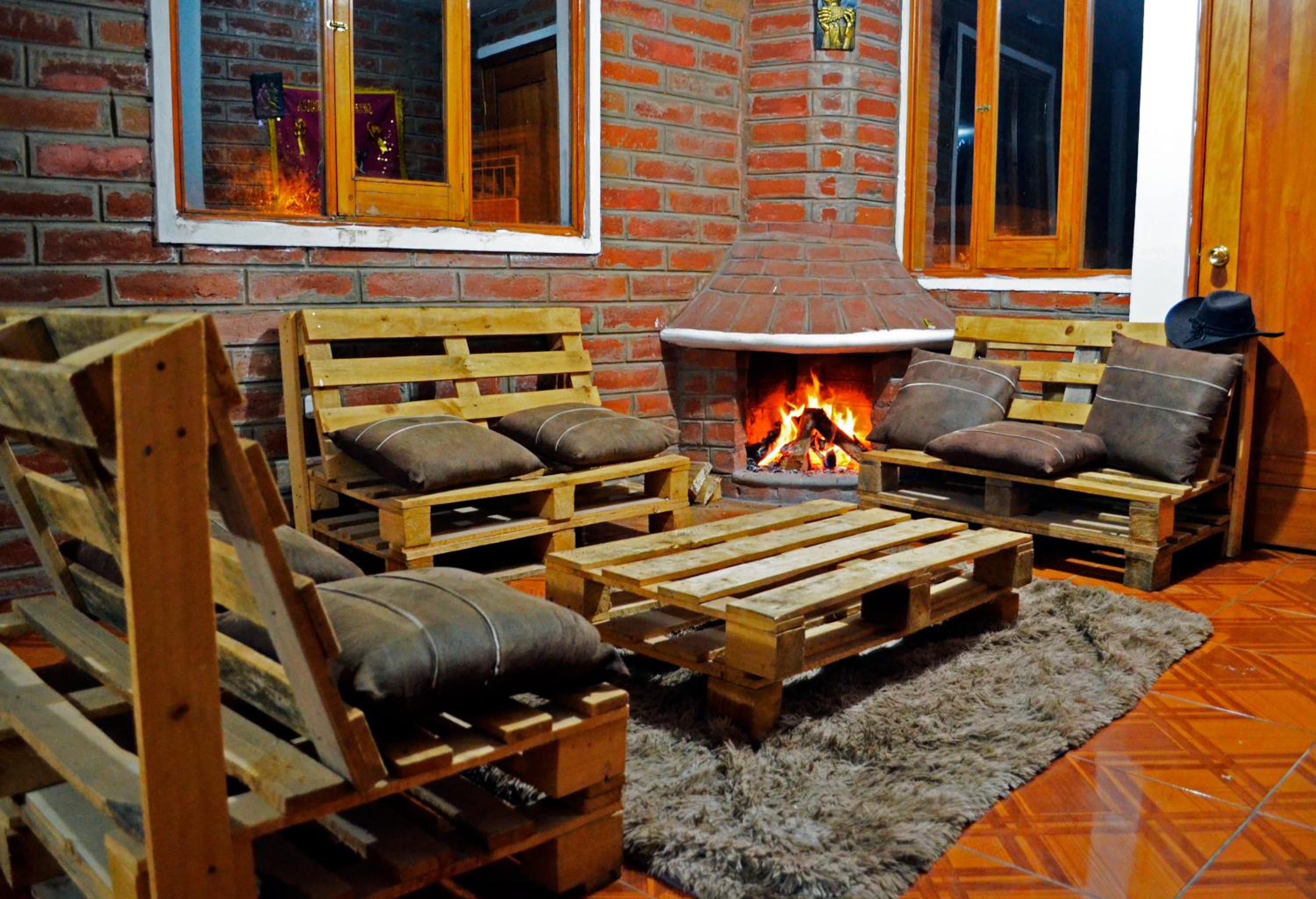 Lagoon Hotel Chugchilan