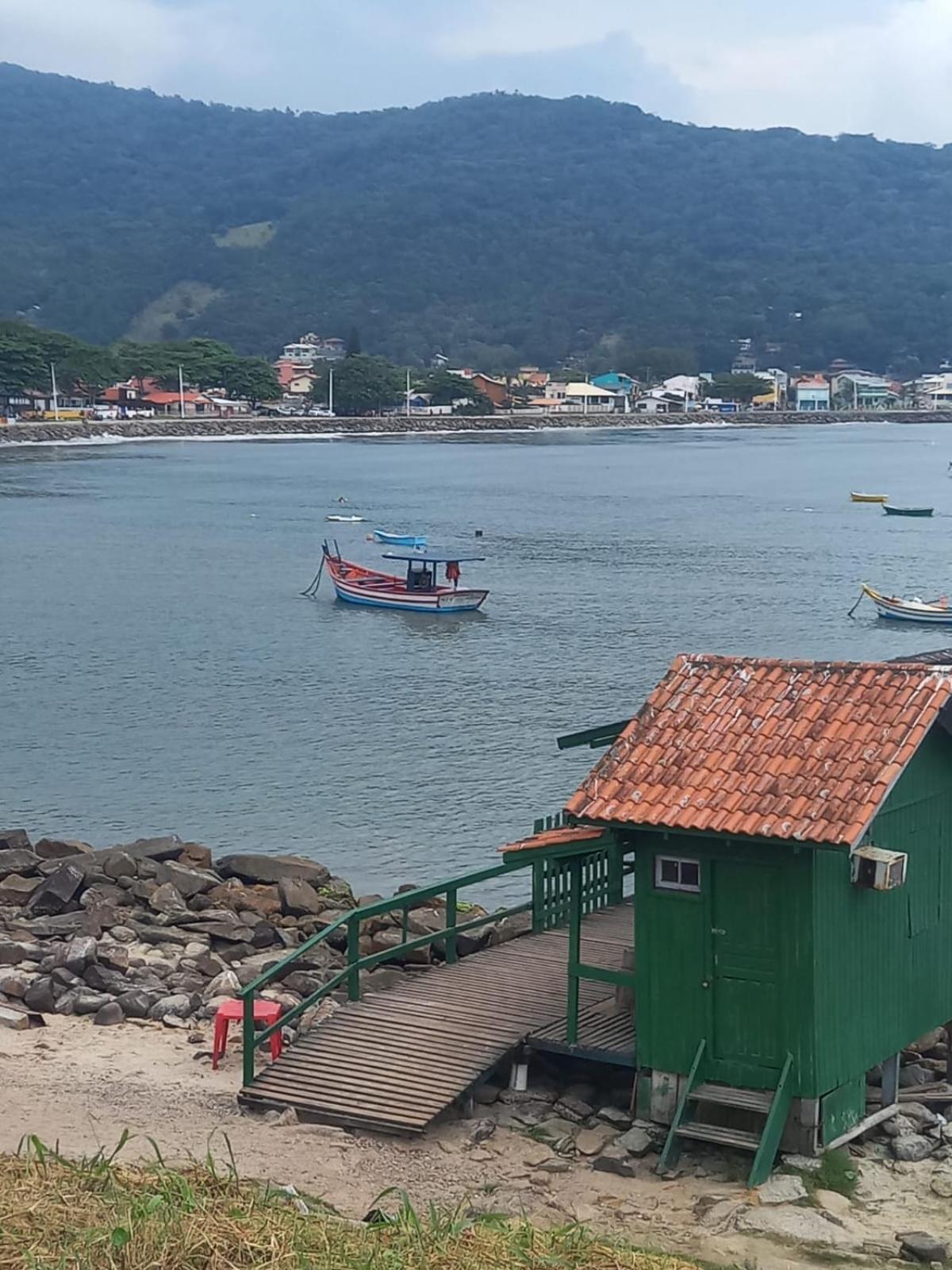 Sobrado 50 metros da Praia da Armação e Matadeiro-Floripa!! 35