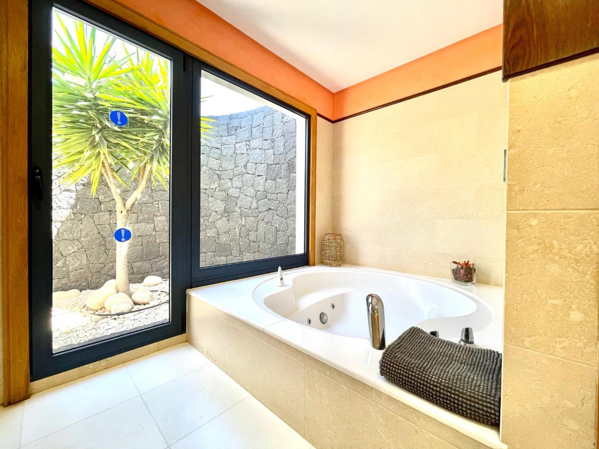 Villas Mamma Mia pool heat Private & Jacuzzi