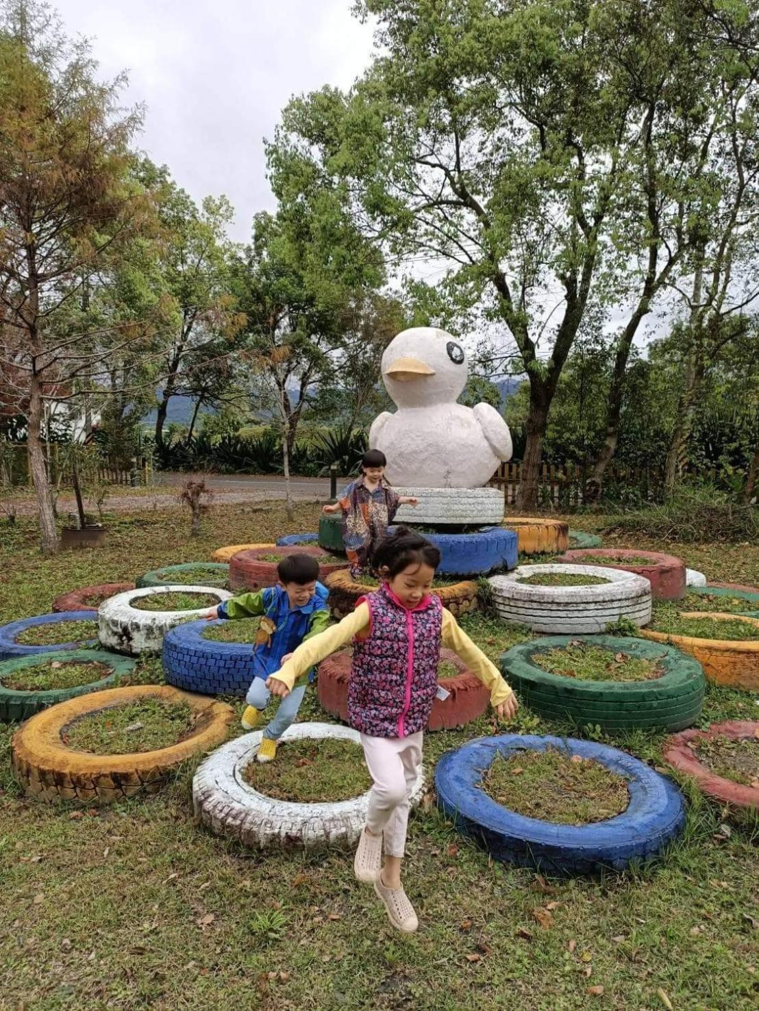 依比鴨鴨水岸會館 Ducking House