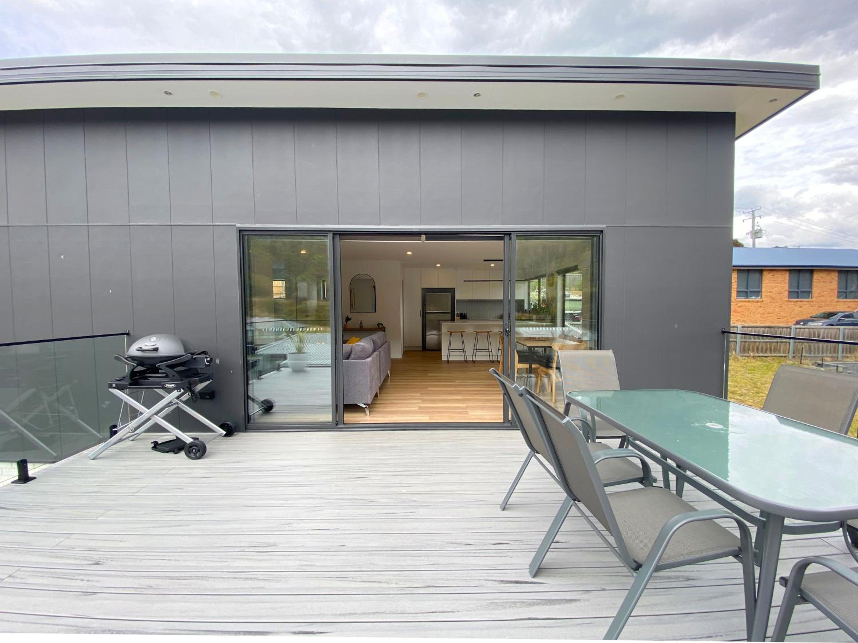 Albatross Rise - Modern Family Home