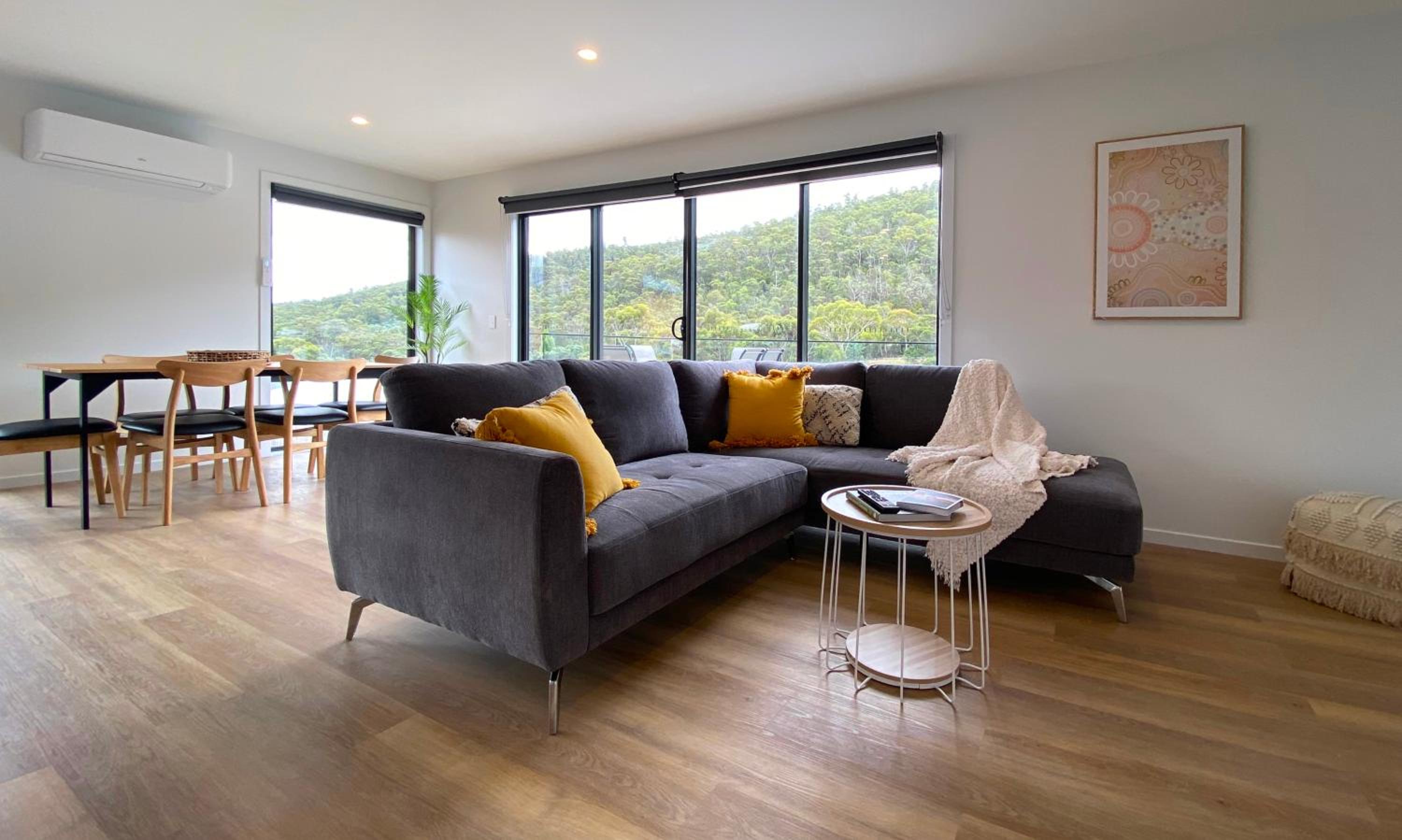 Albatross Rise - Modern Family Home