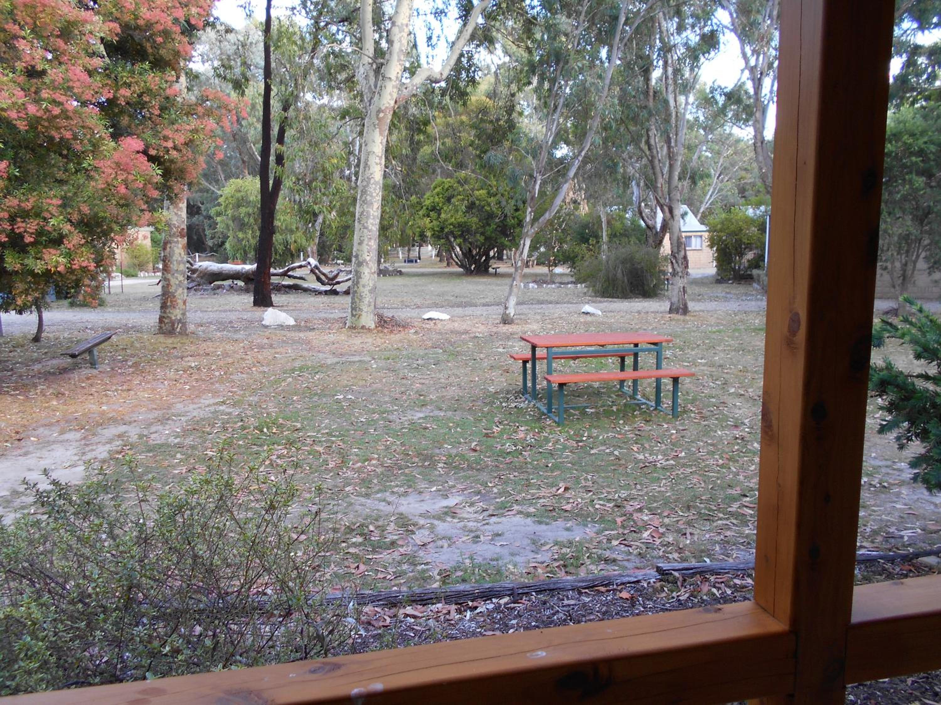 Grampians View Cottages and Units