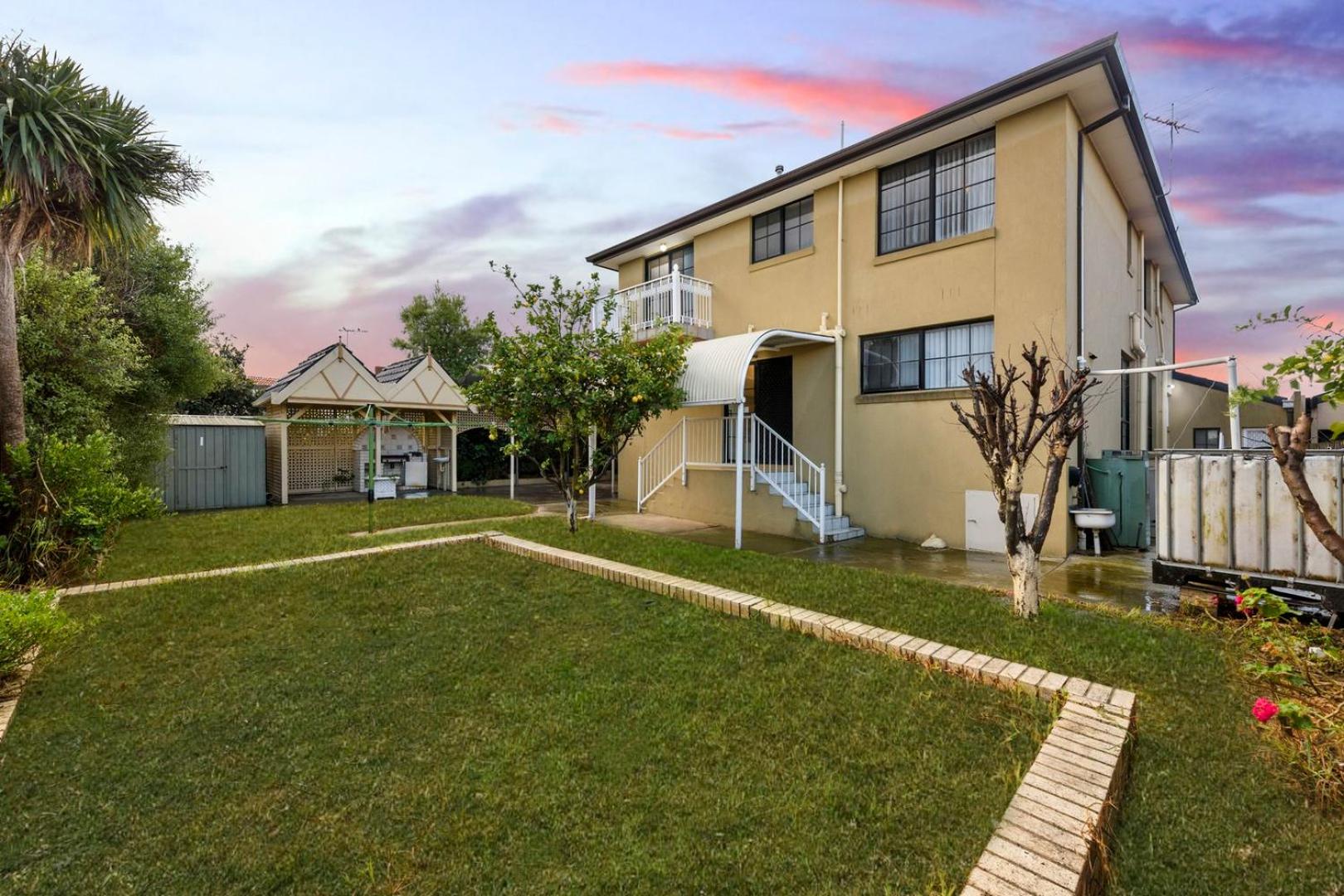 12 mins to Mel Airport-Good Wood House
