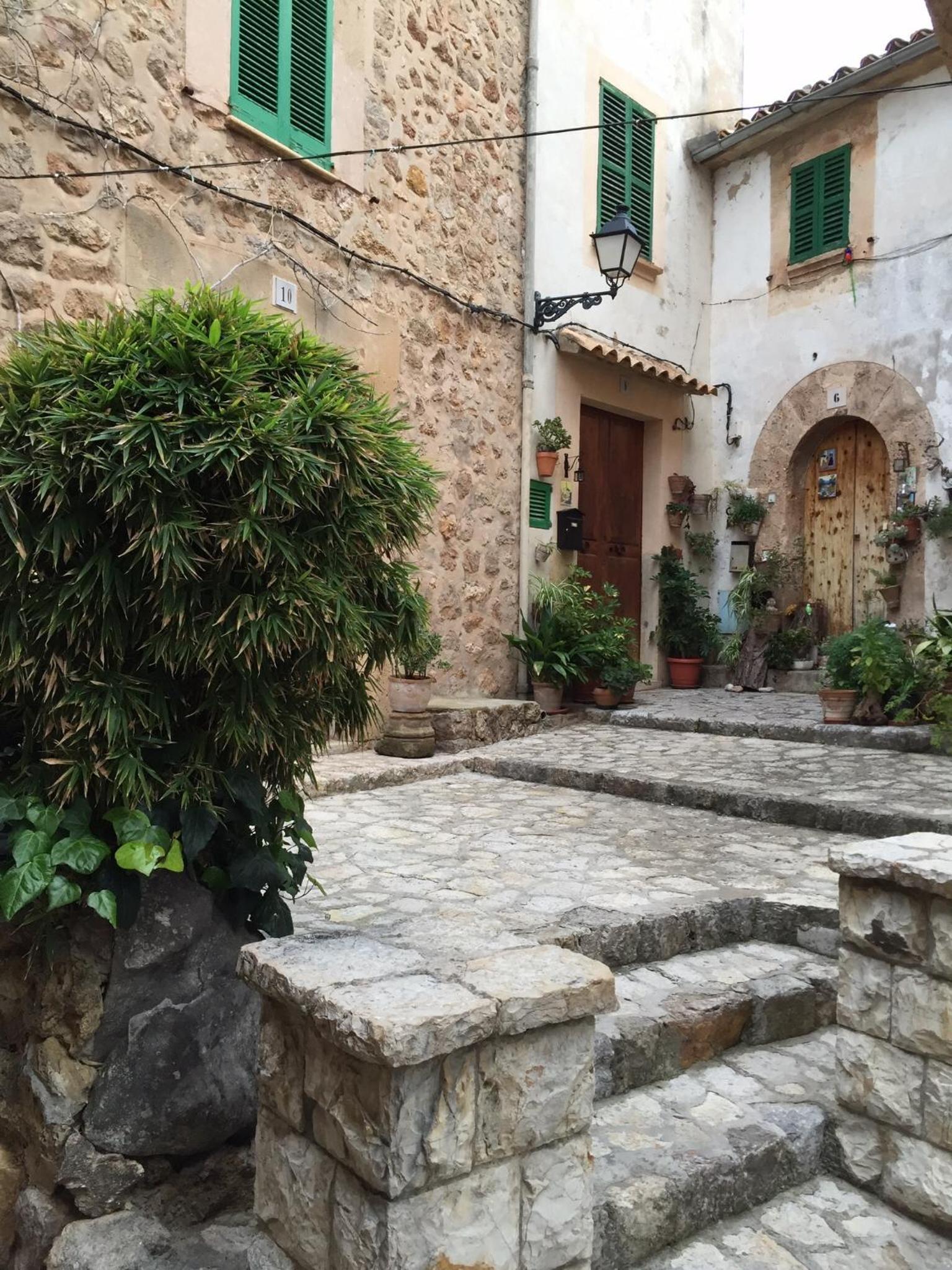 Residencial Suites Valldemossa - Turismo de Interior
