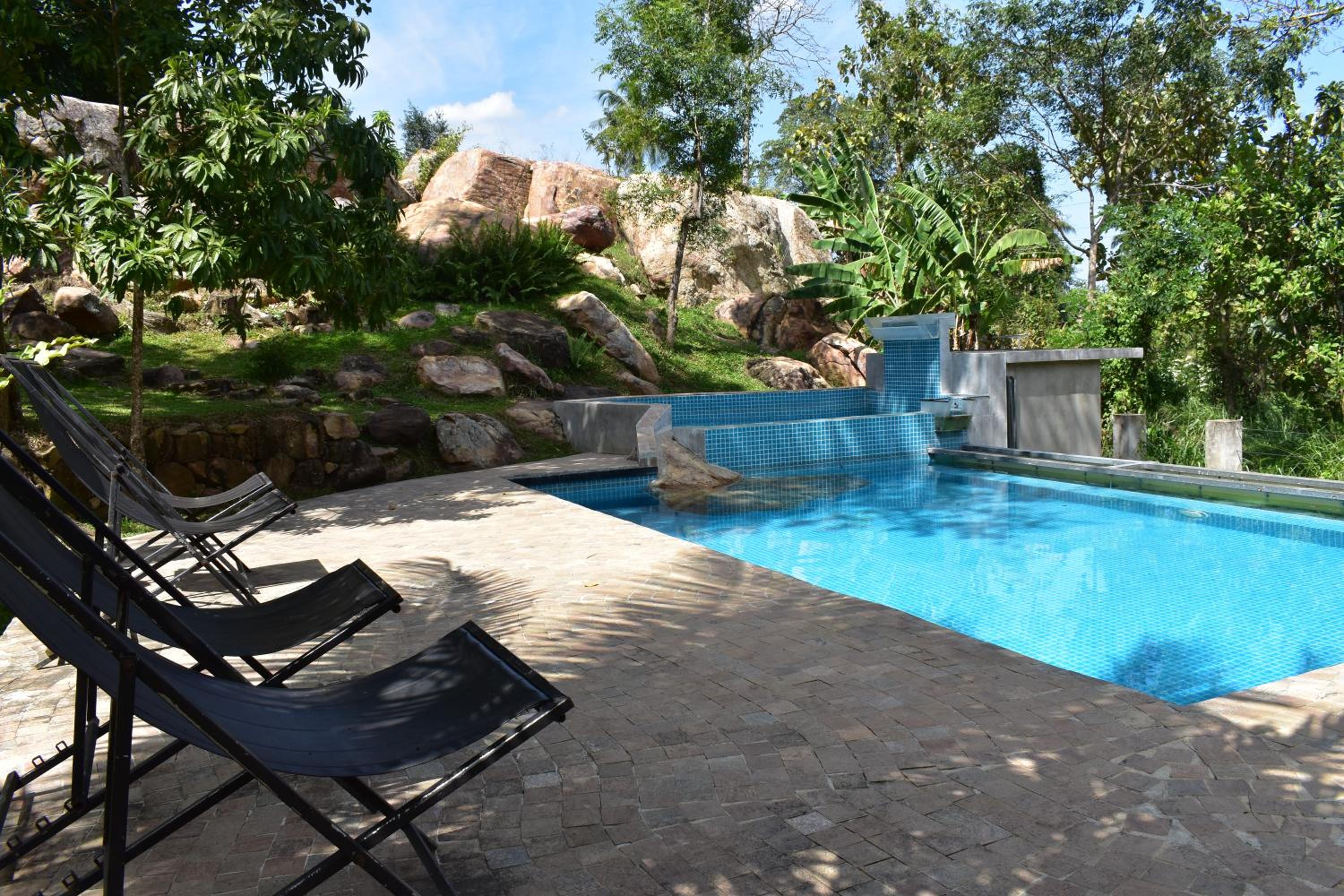 Kakulanda Resort