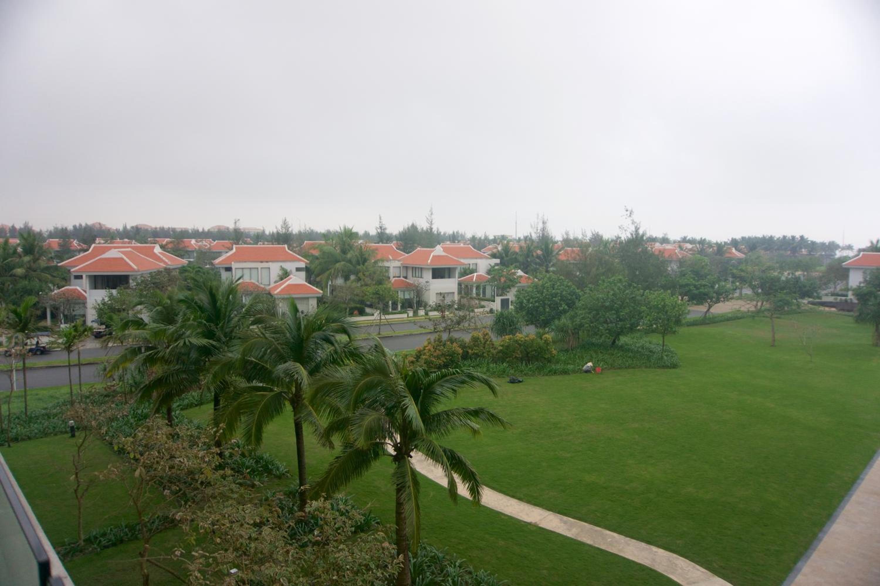 Sunshine Apartment in 5* resort view 5