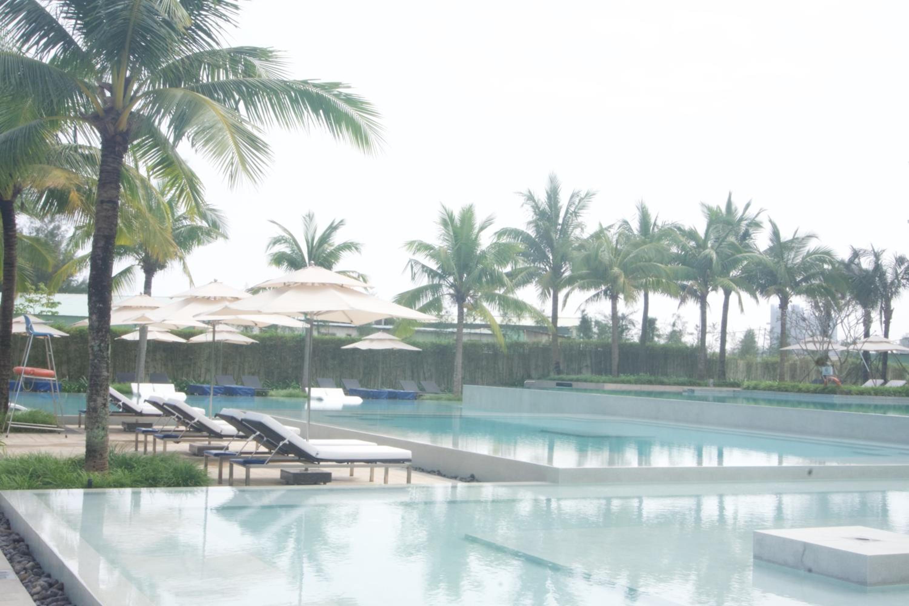 Sunshine Apartment in 5* resort view 3
