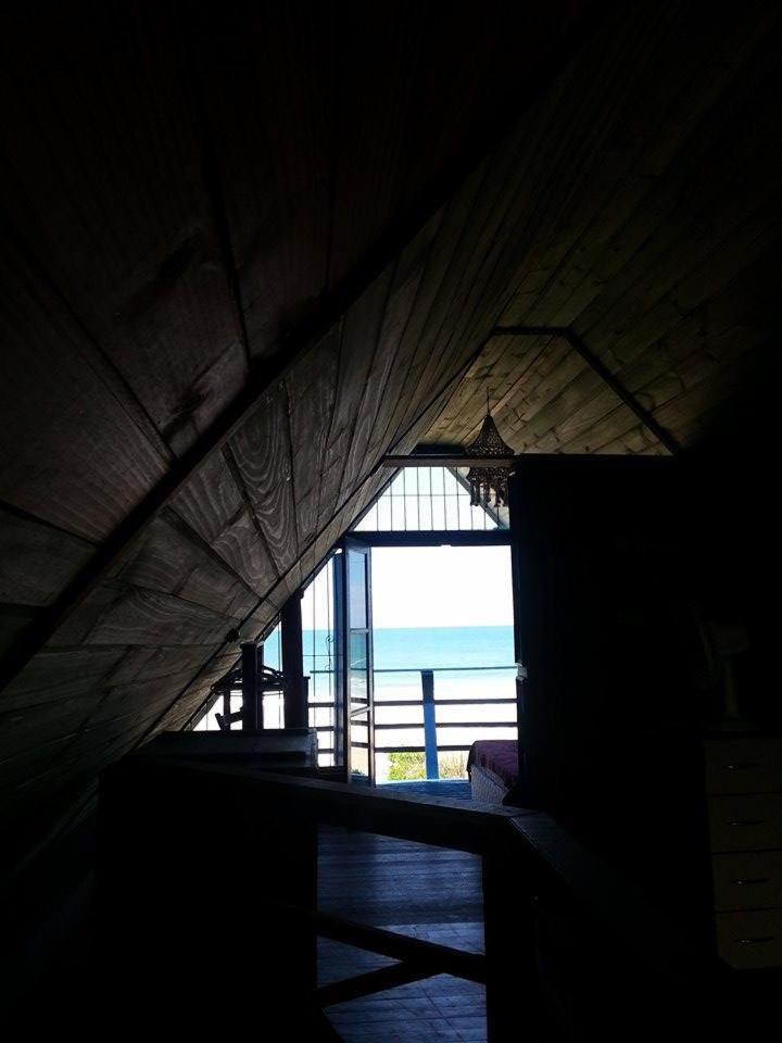 Casa de praia na beira do mar