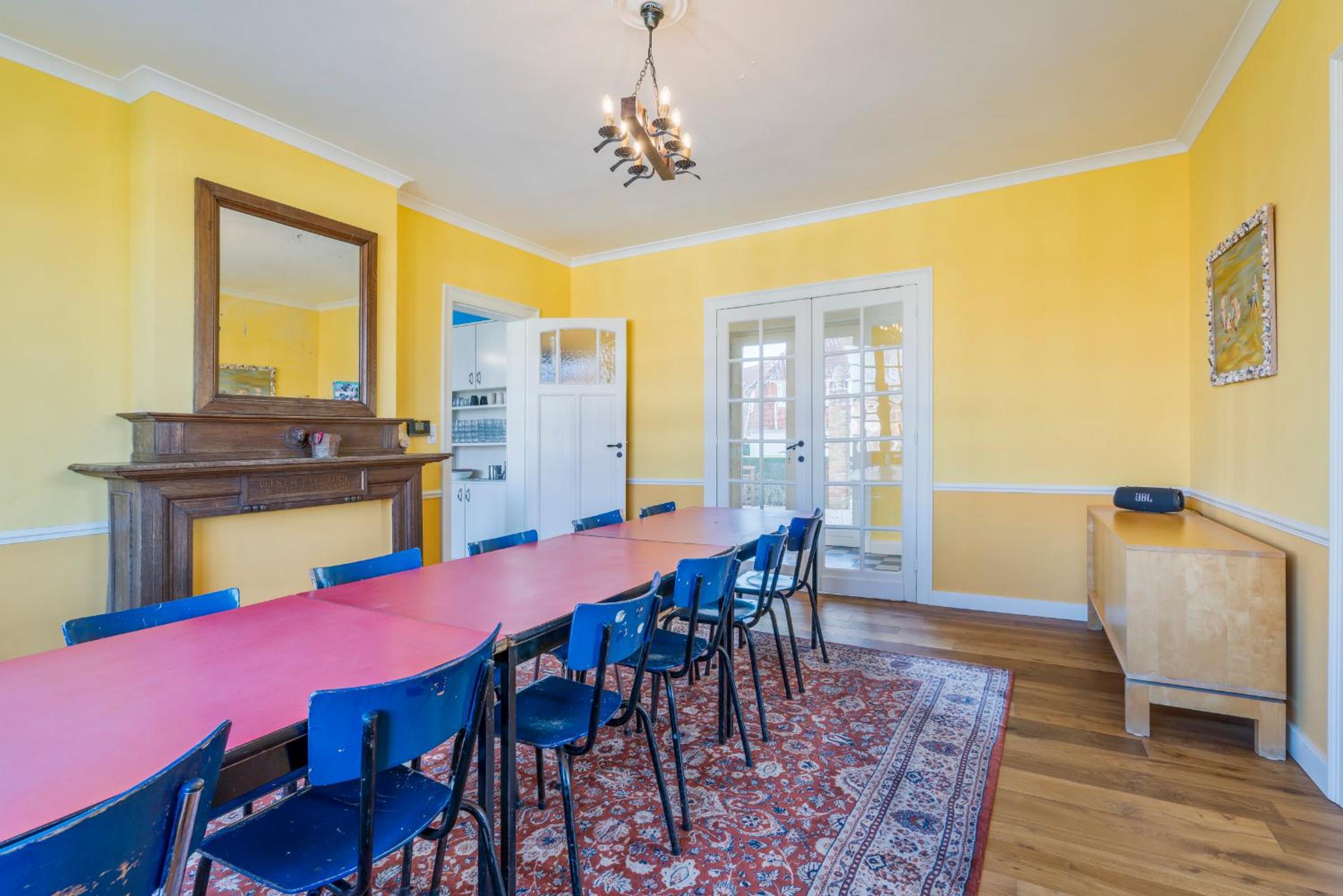 Karaktervolle familie villa 12p - ruim én vlak bij strand