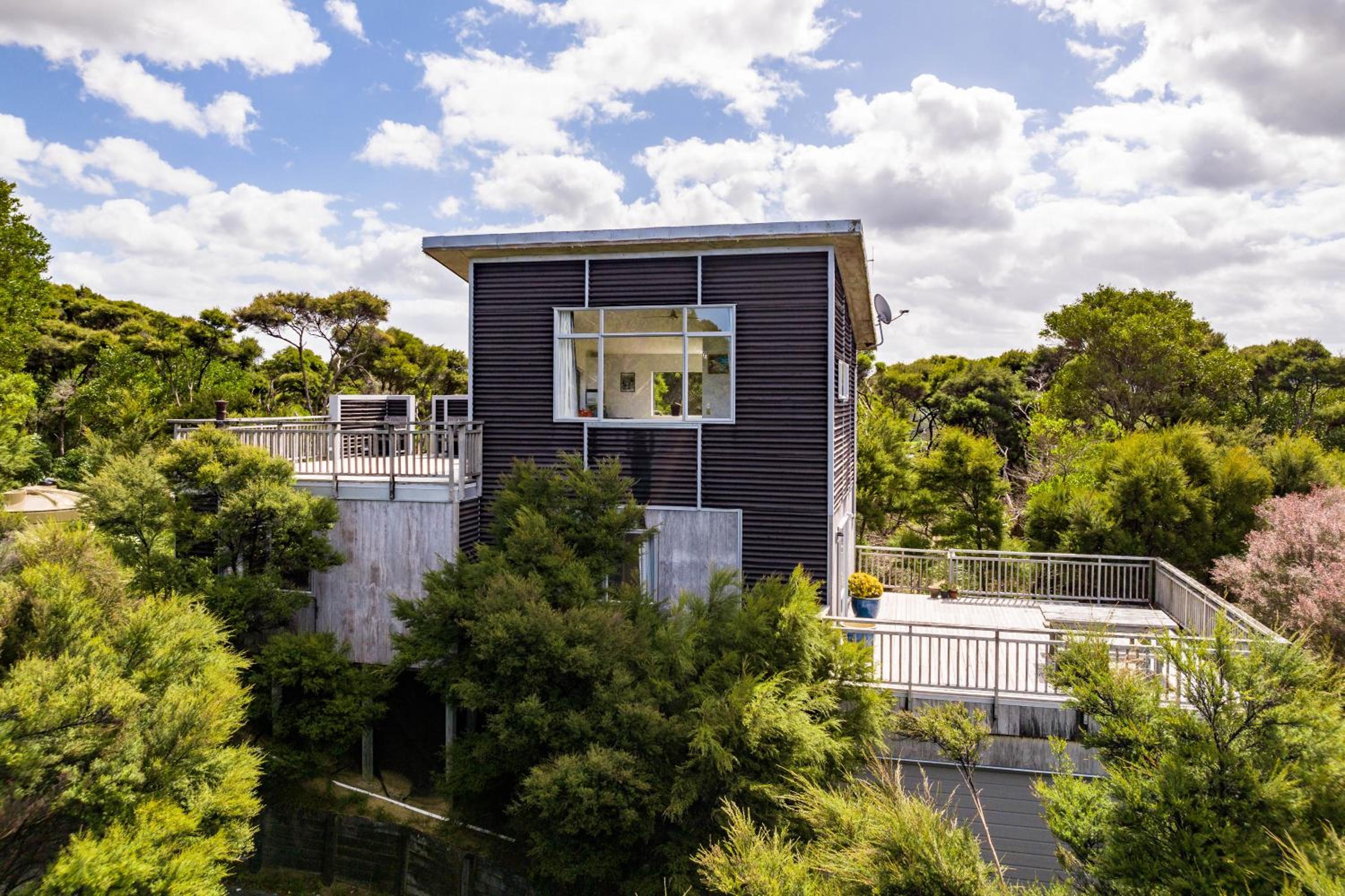 Manuka Sanctuary - Mangawhai Heads Holiday Home view 2