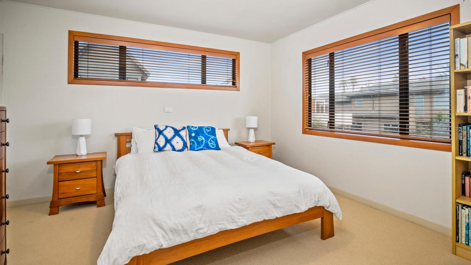 Remarkable Red Beach - Red Beach Holiday Home view 4