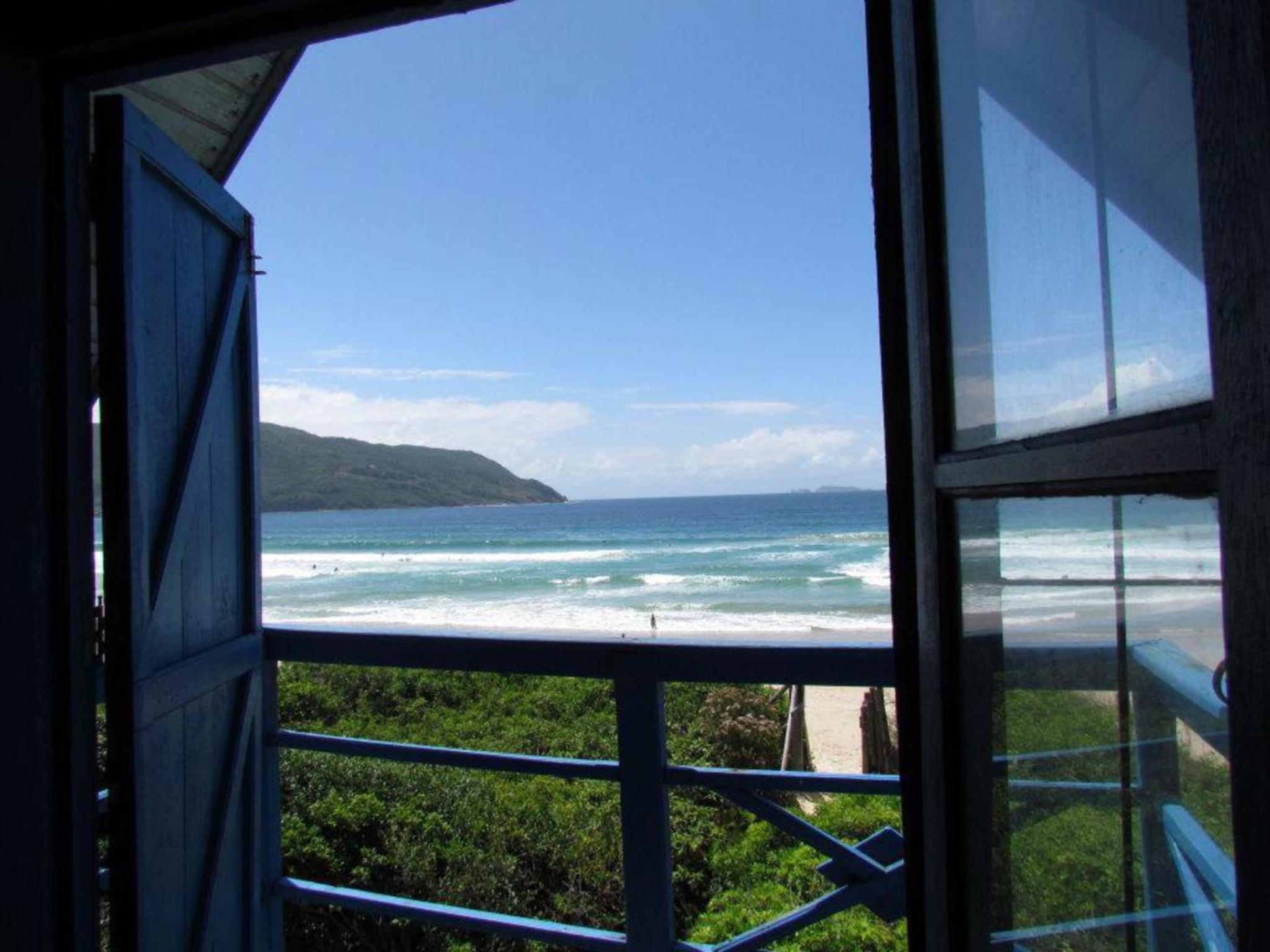 Casa de praia na beira do mar