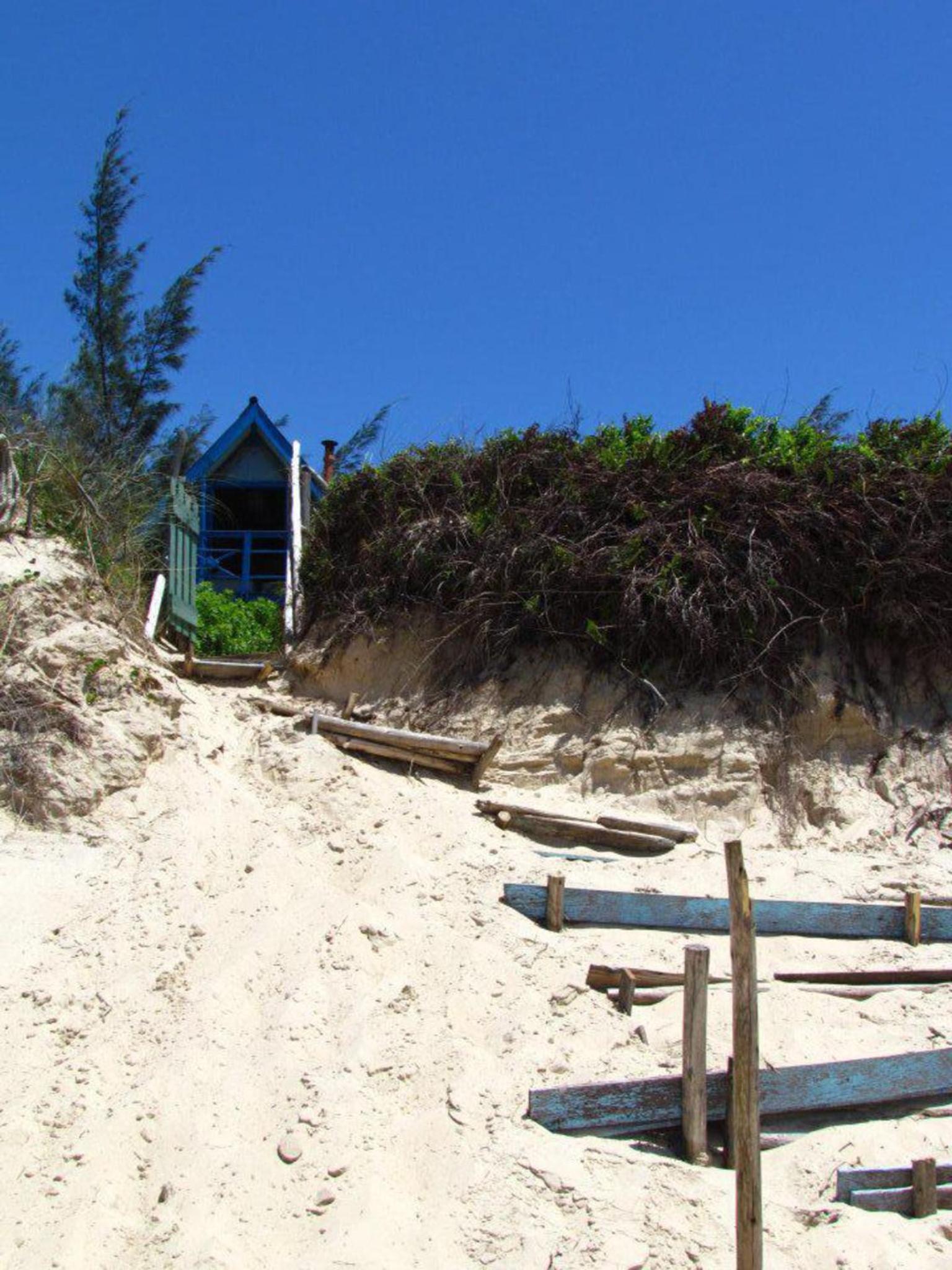 Casa de praia na beira do mar