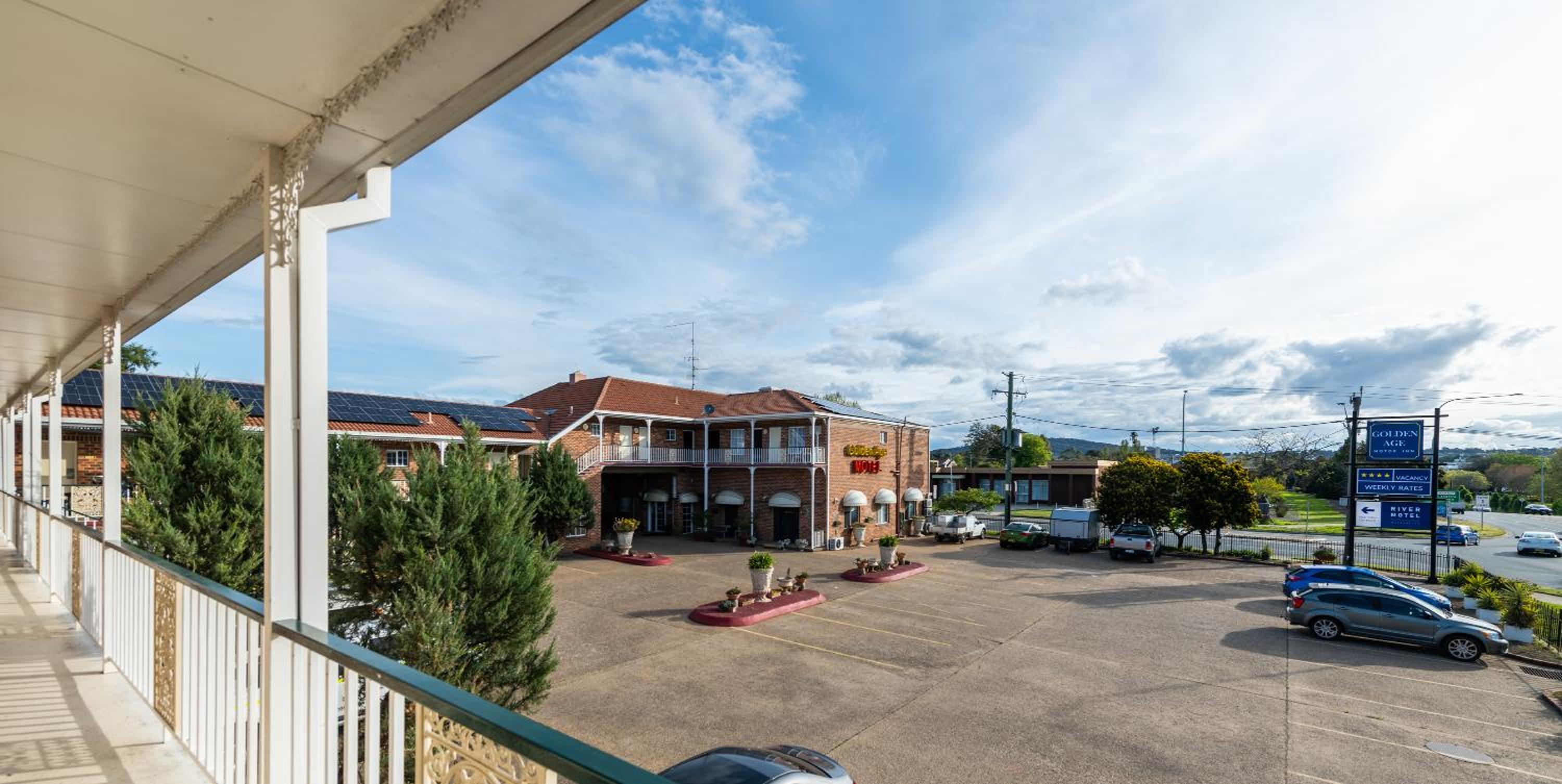 Golden Age Motor Inn