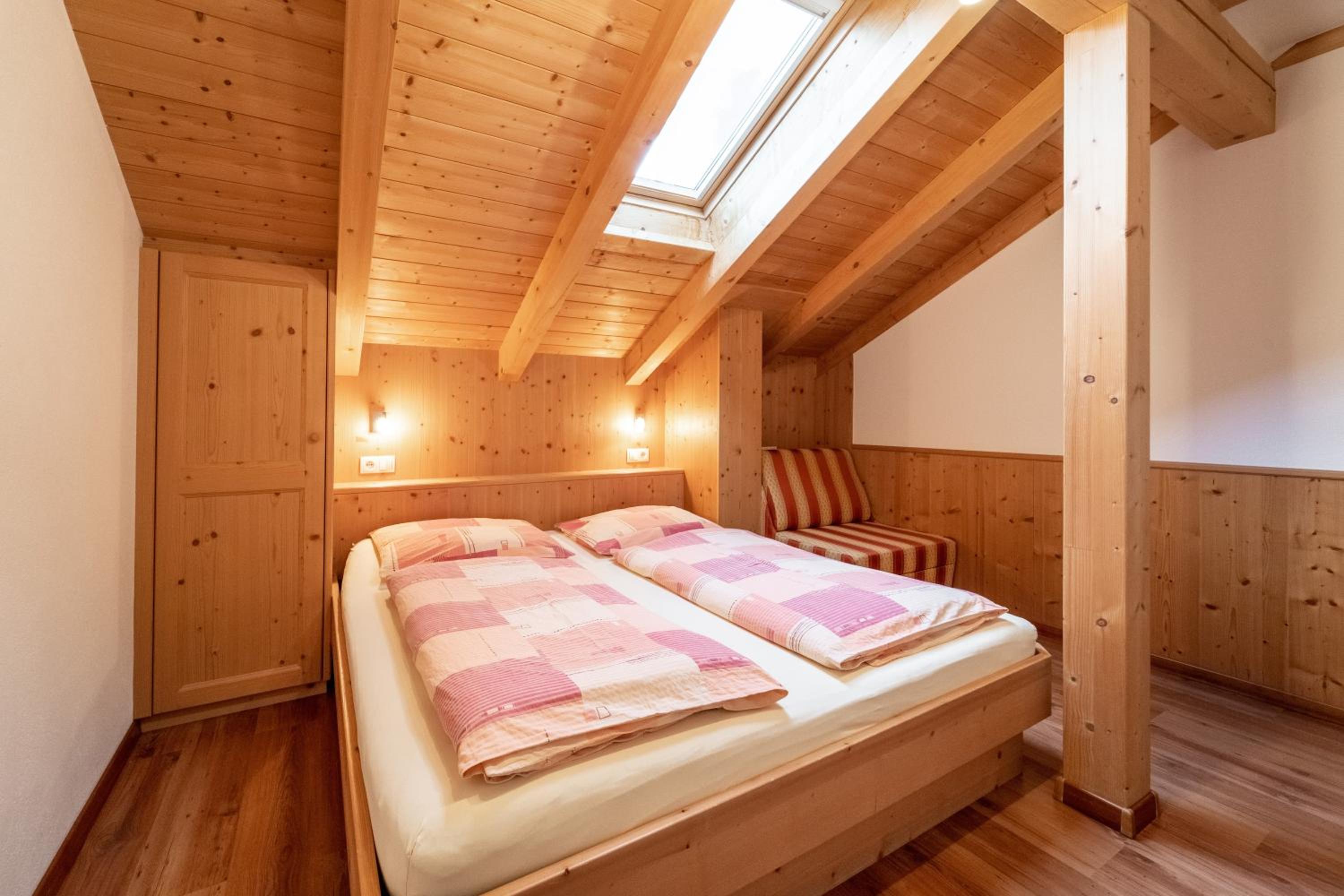 Photo 55