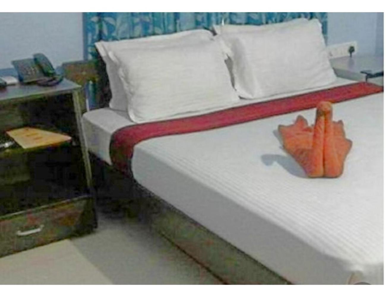 The Two Angel Homestay, Shivpuri