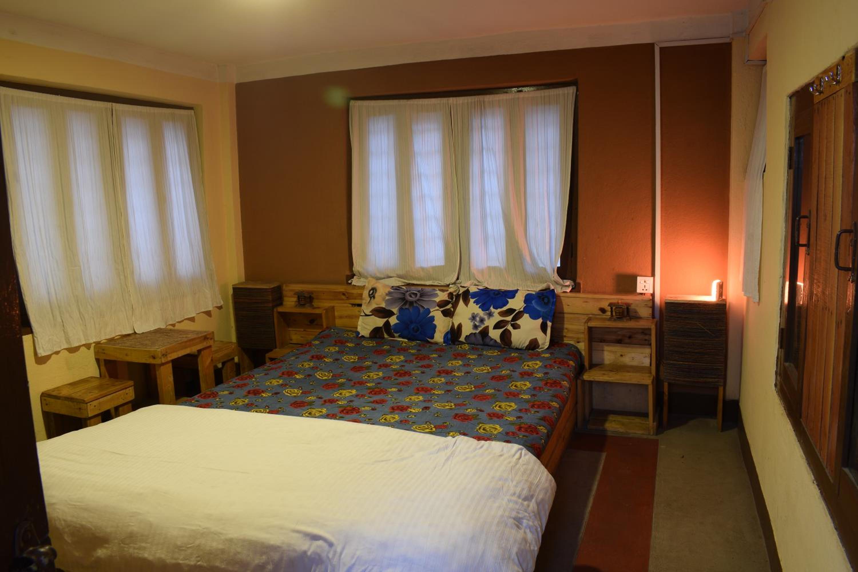 Photo 10