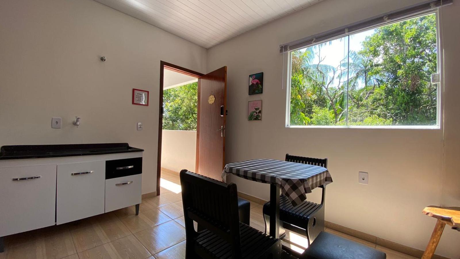 Cantinho do sossego en Blumenau — kitchen