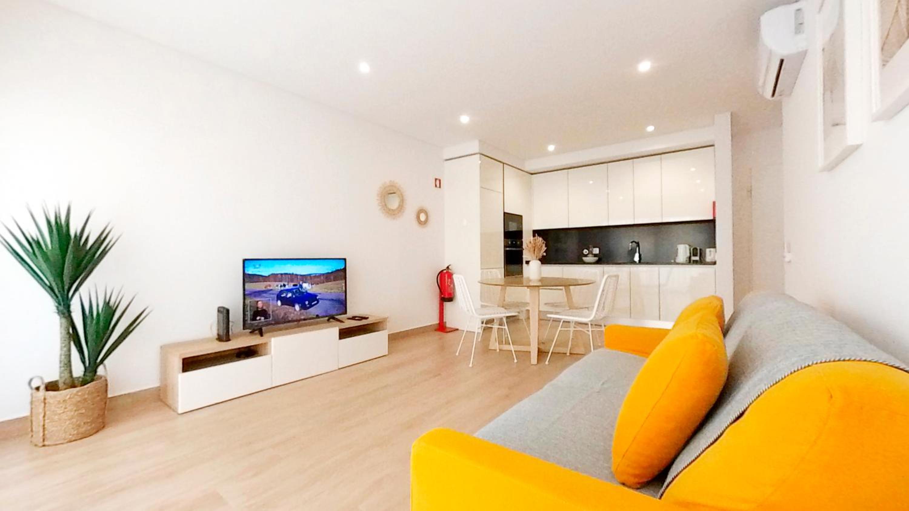 Monte Residence 0N view 5