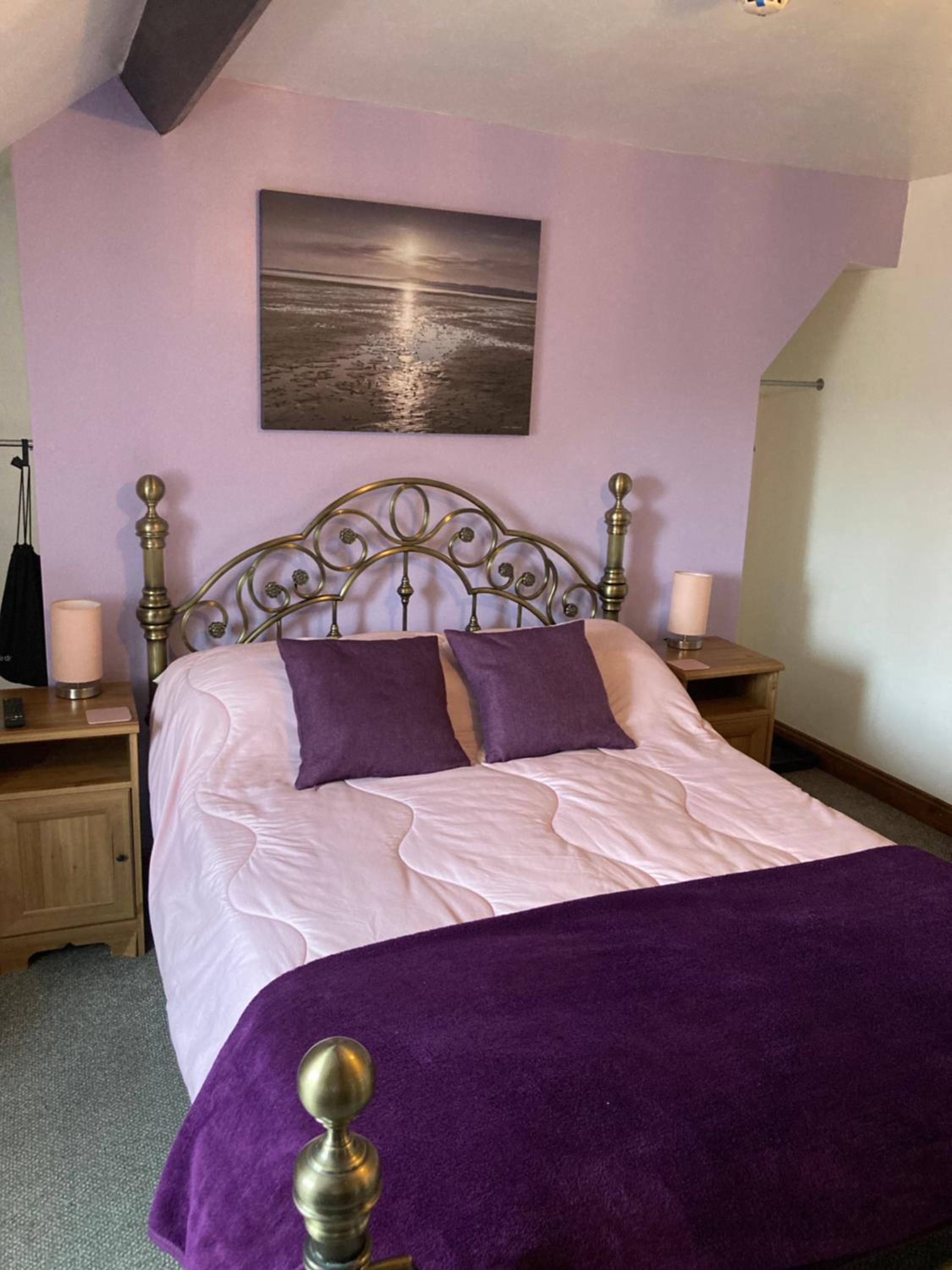Ellies Guest House
