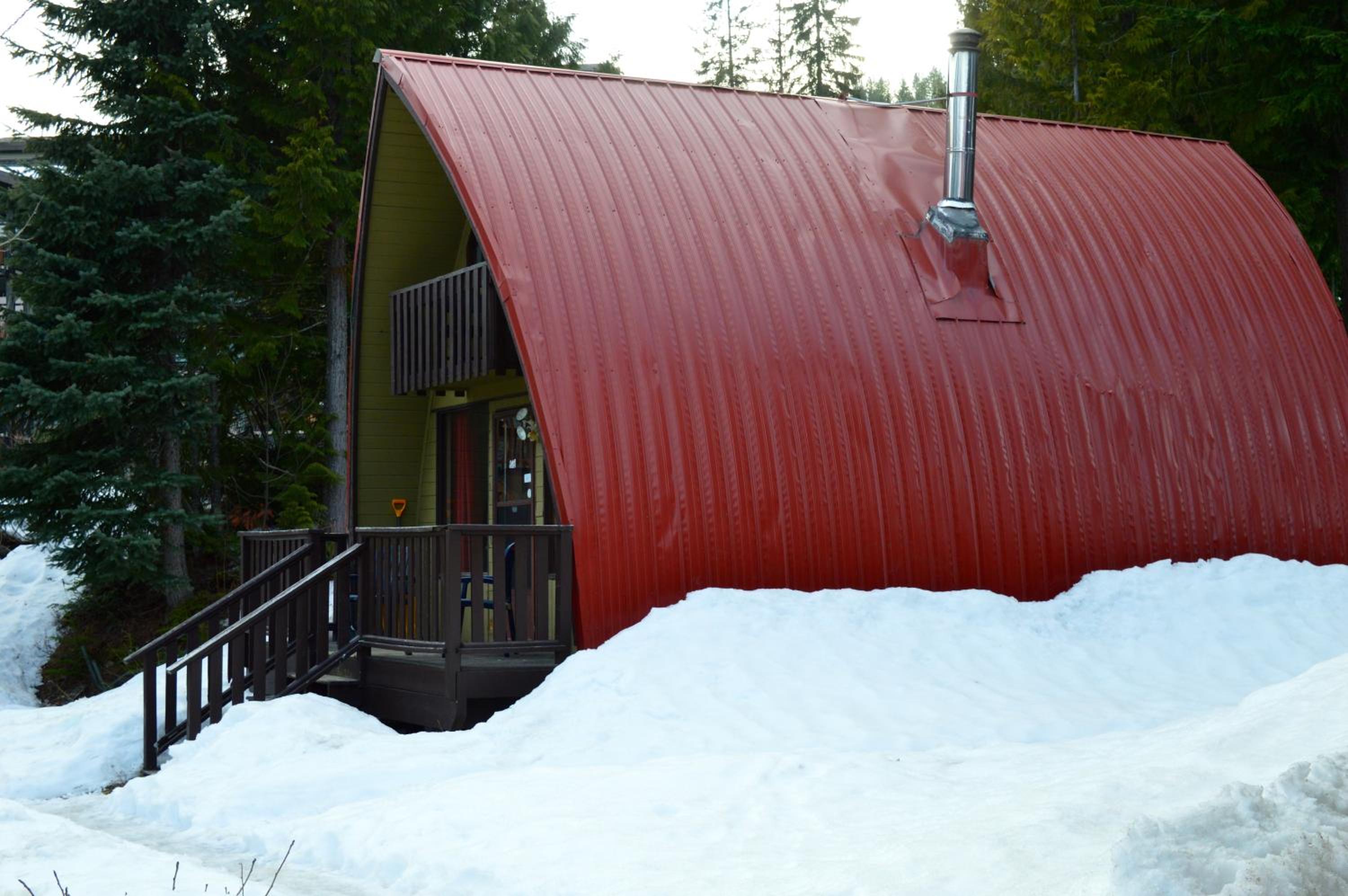 Cozy Cabin at RED - Steps to Skiing & Trails
