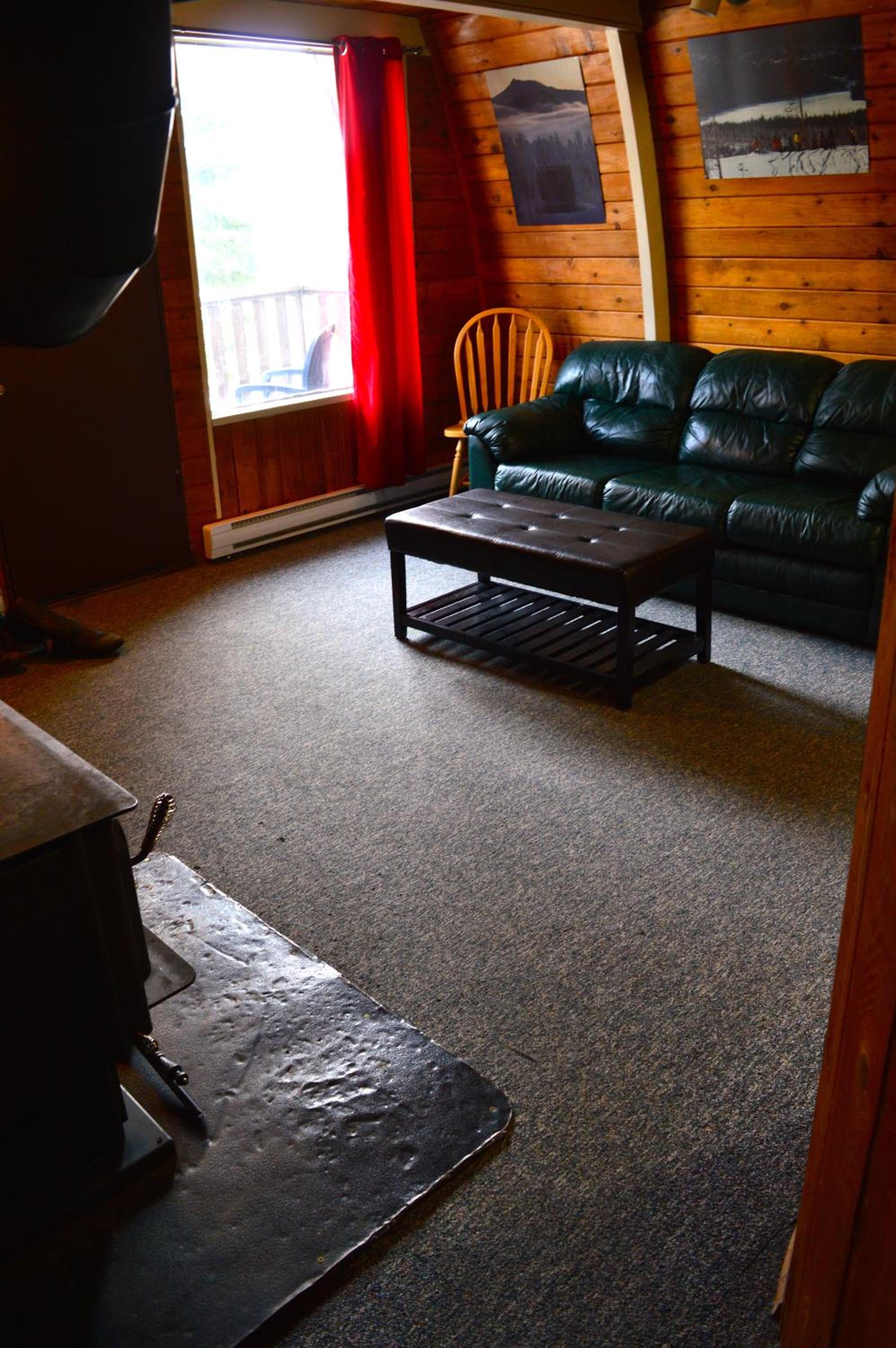 Cozy Cabin at RED - Steps to Skiing & Trails