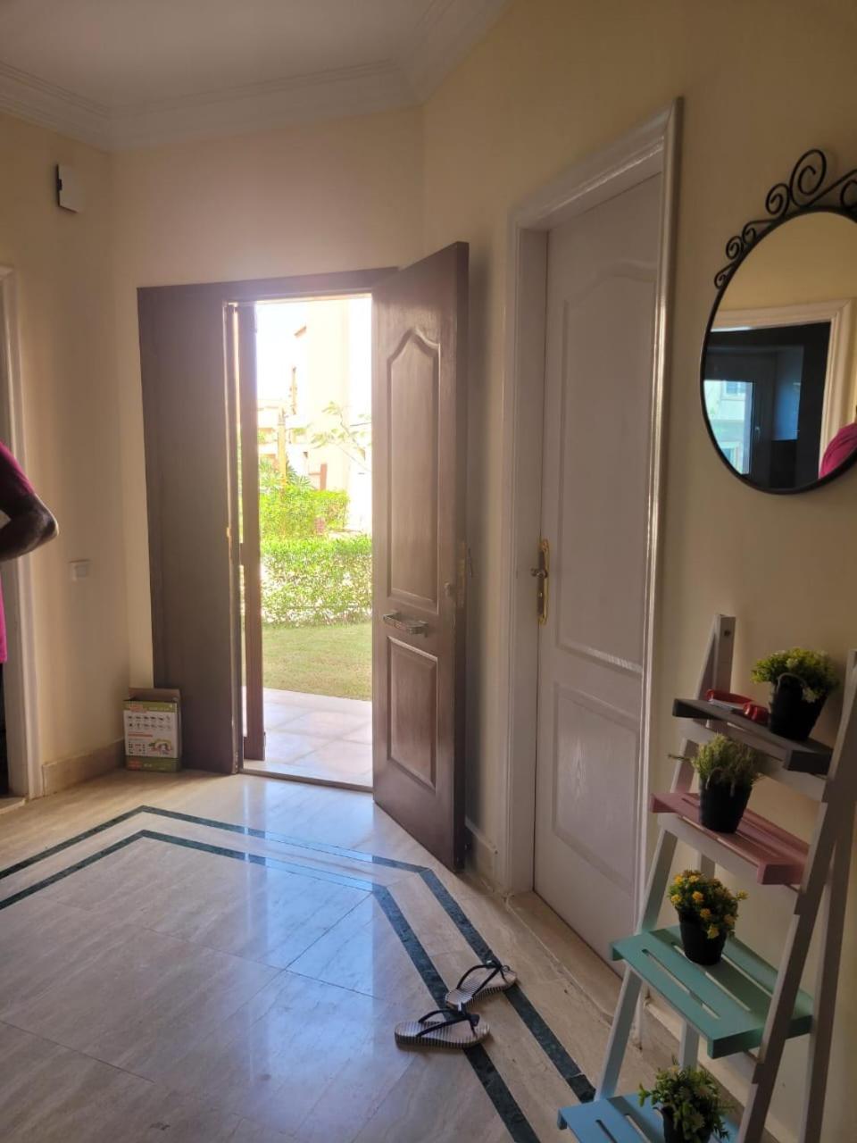 Twin house- la jolie marina view 2