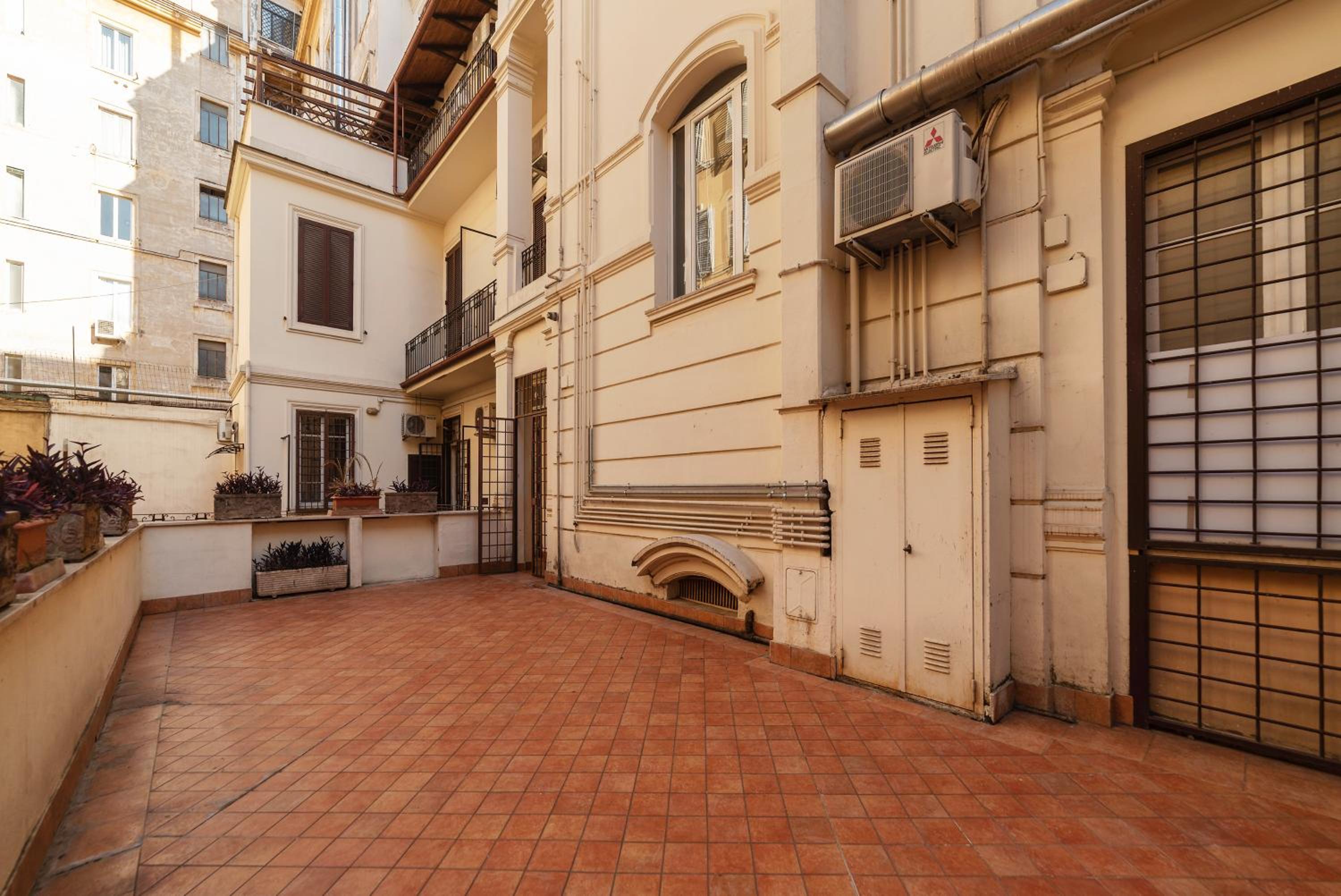 GuestHost - Residence Borgognoni Apartments