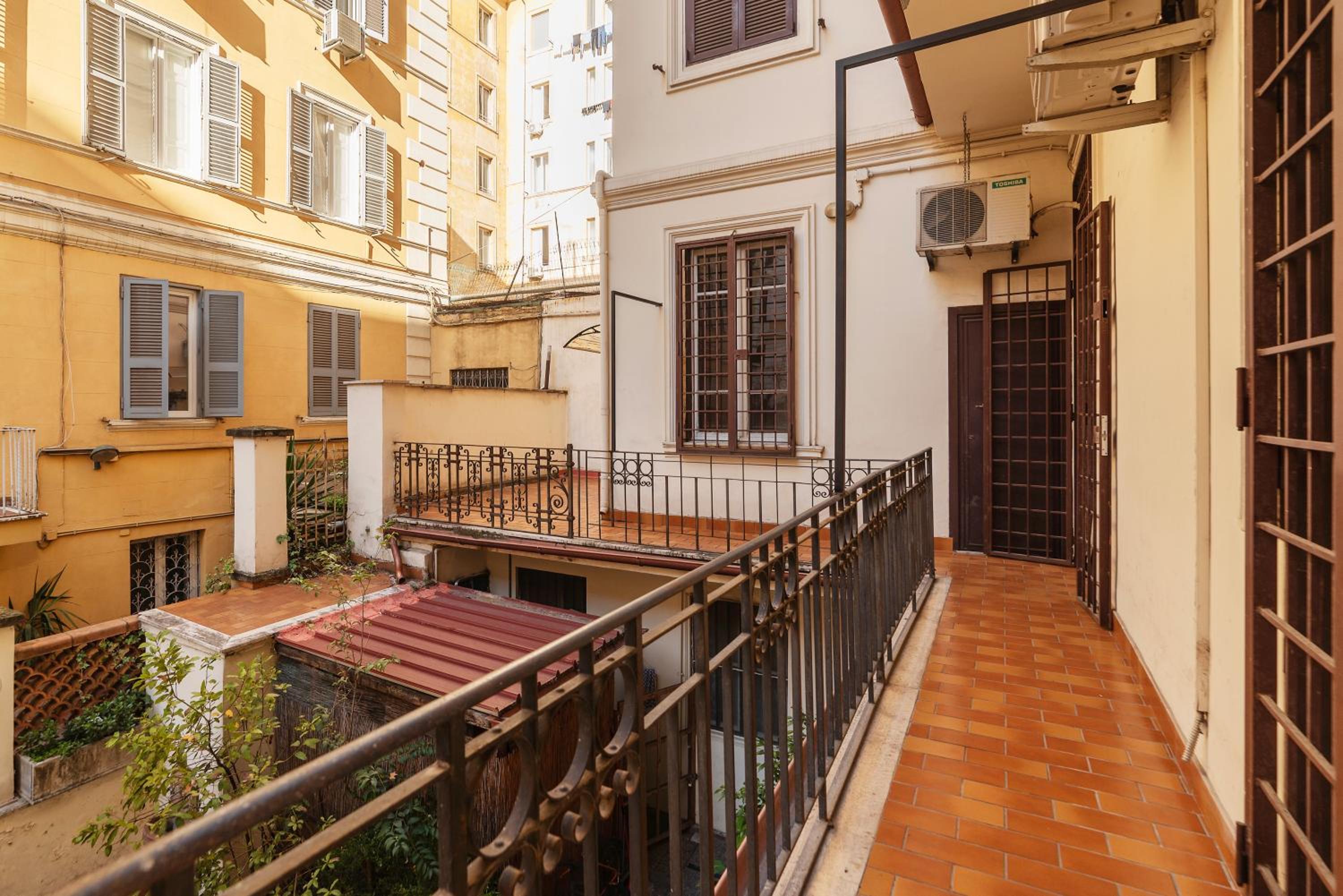 GuestHost - Residence Borgognoni Apartments