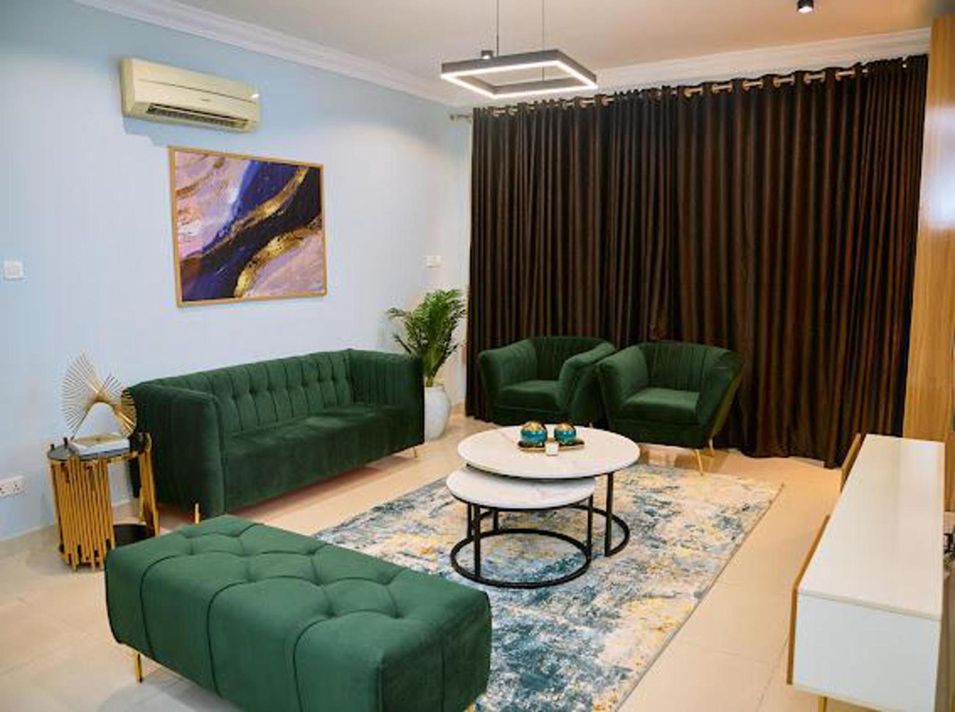 Stunning 3-Bed Apartment in osapa lekki view 2