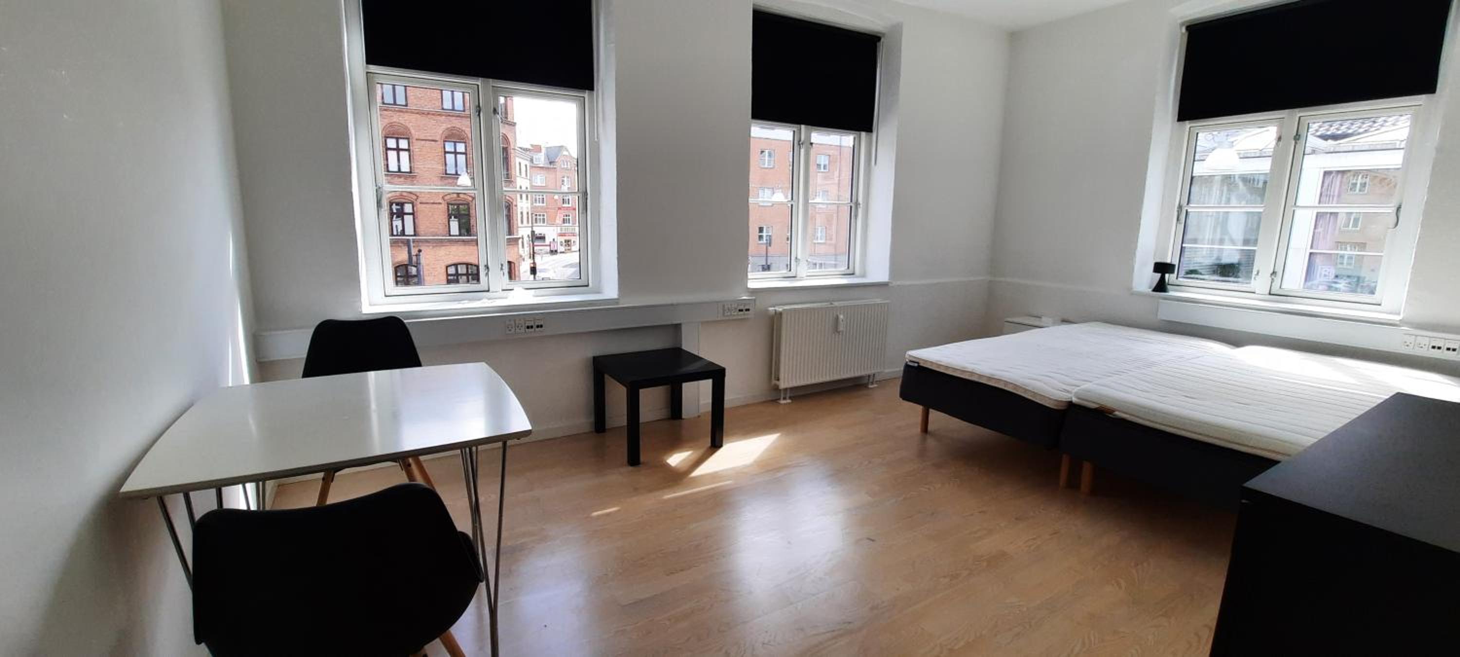 Private Room in a shared apartment