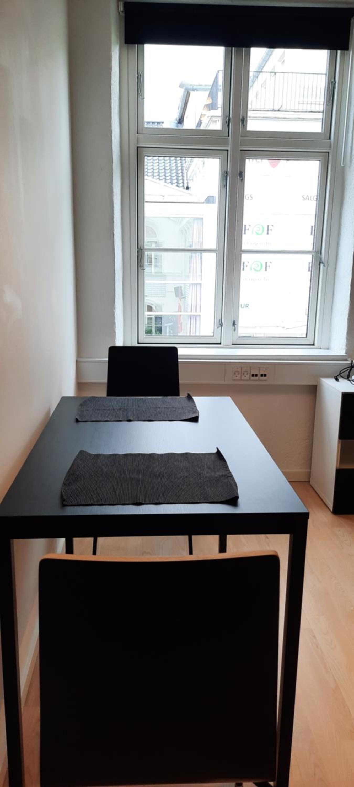 Private Room in a shared apartment