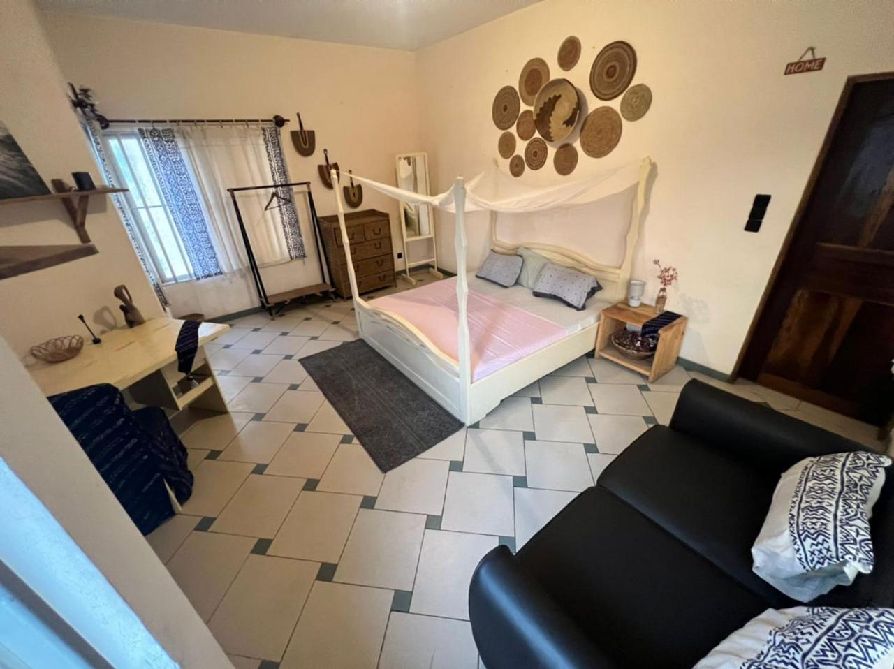 Le Colibri Guesthouse