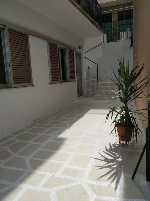 Traditional house by the sea 2 view 4