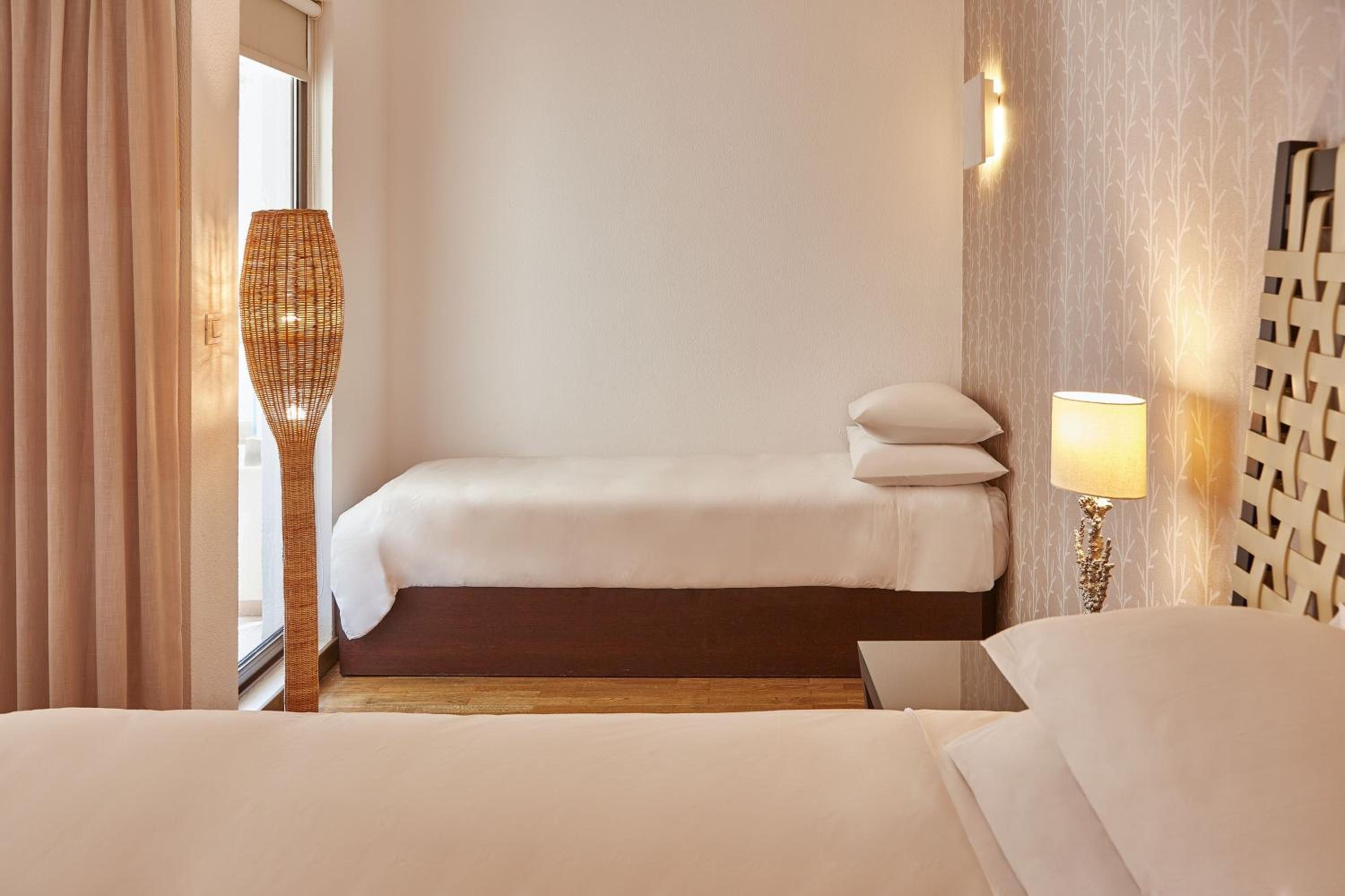 Sheraton Rhodes Resort - Image 4