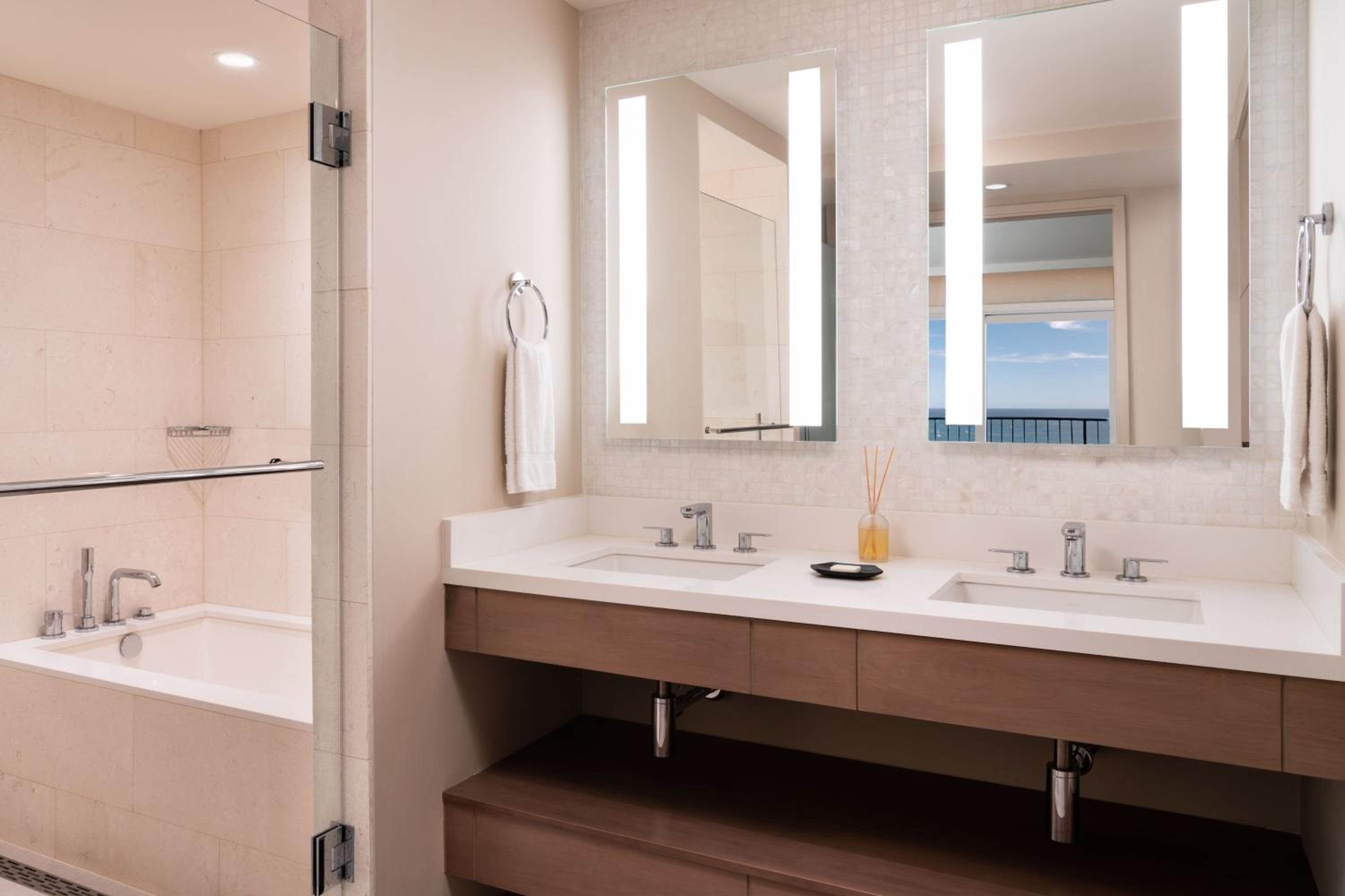 Sheraton Waikiki Beach Resort 165